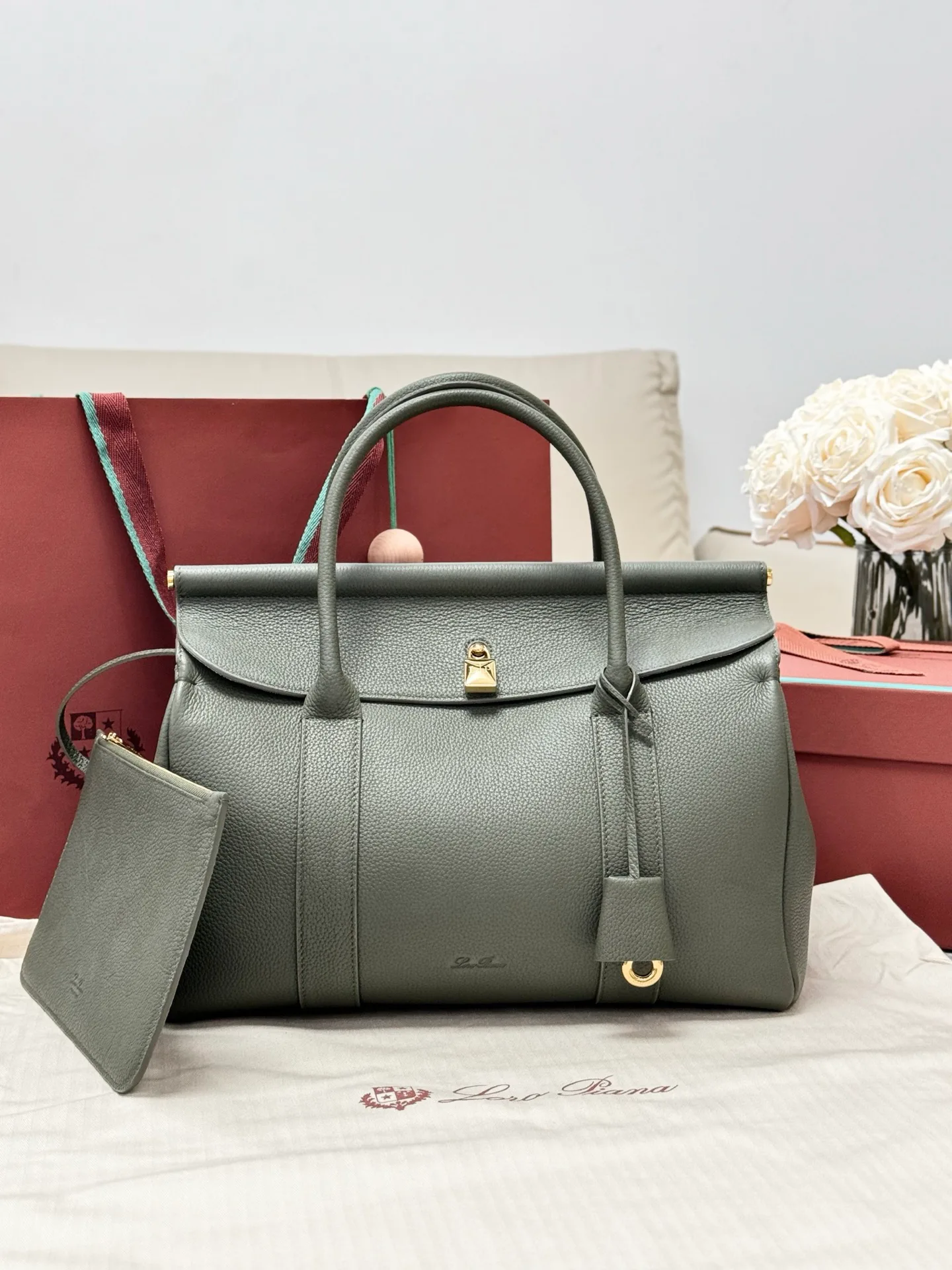 Классические Сумки Женские Loro Piana 11472596