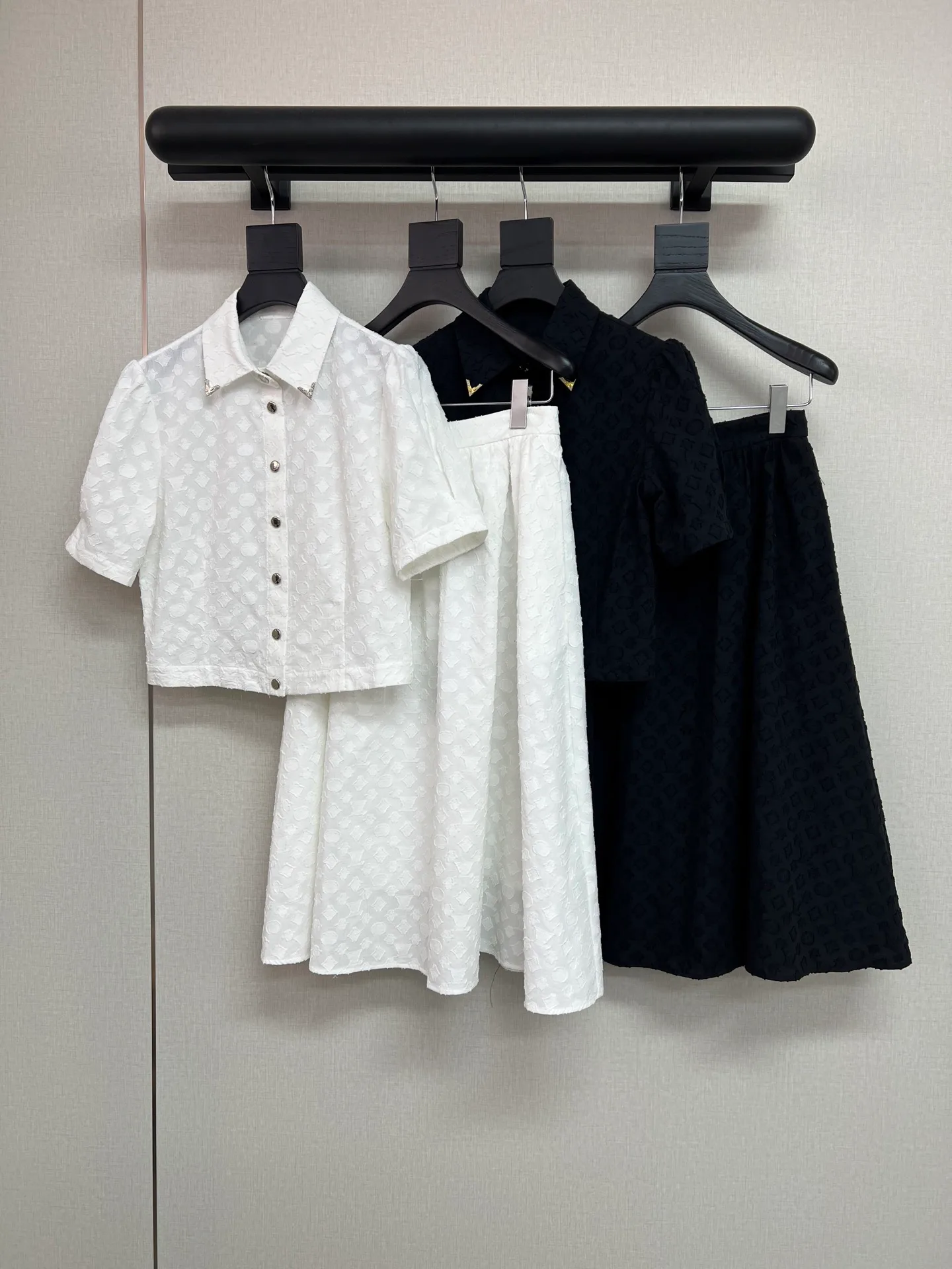 Костюмы Женские Louis Vuitton 10955856