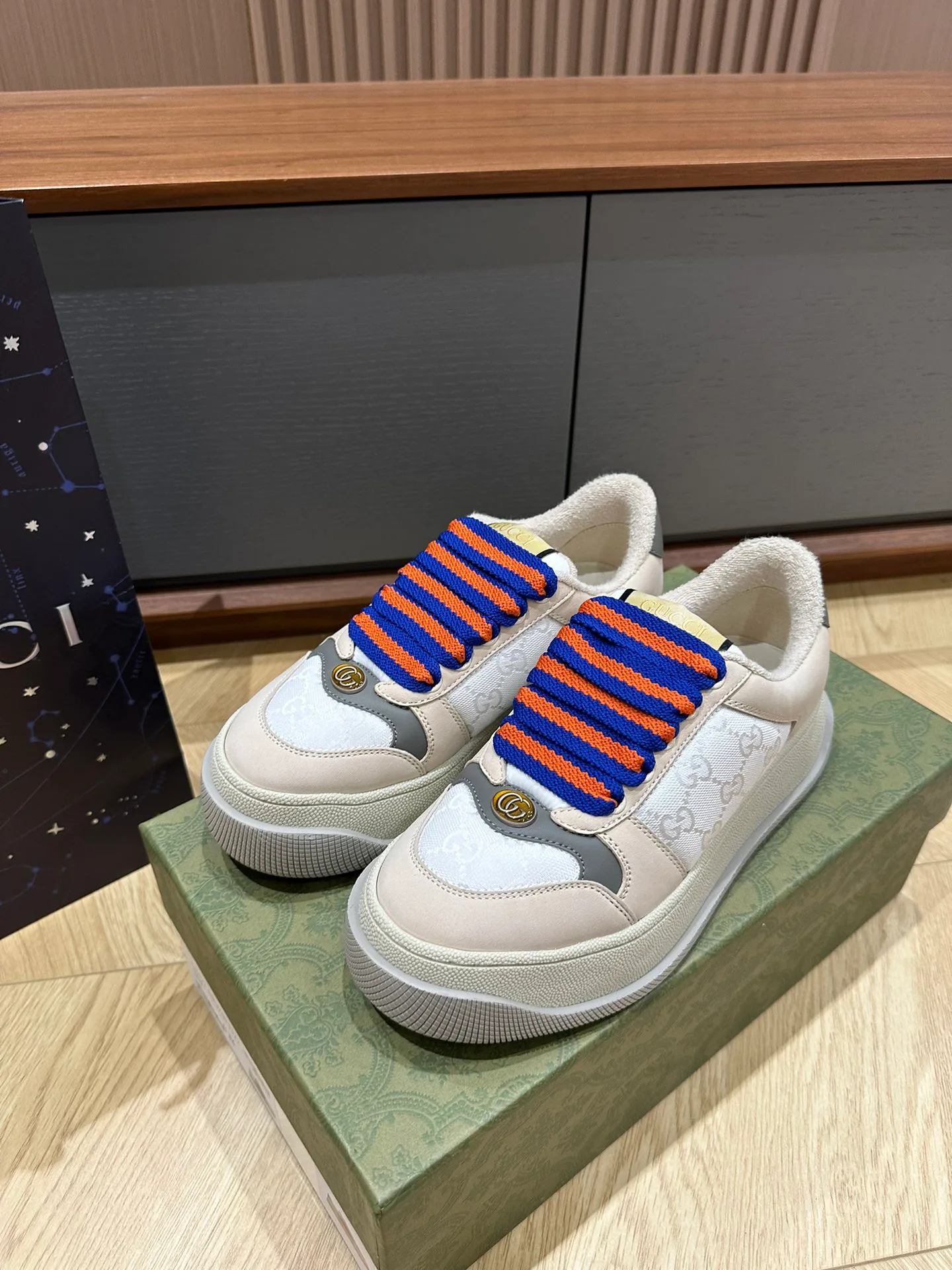 Кроссовки Женские Gucci 1331225