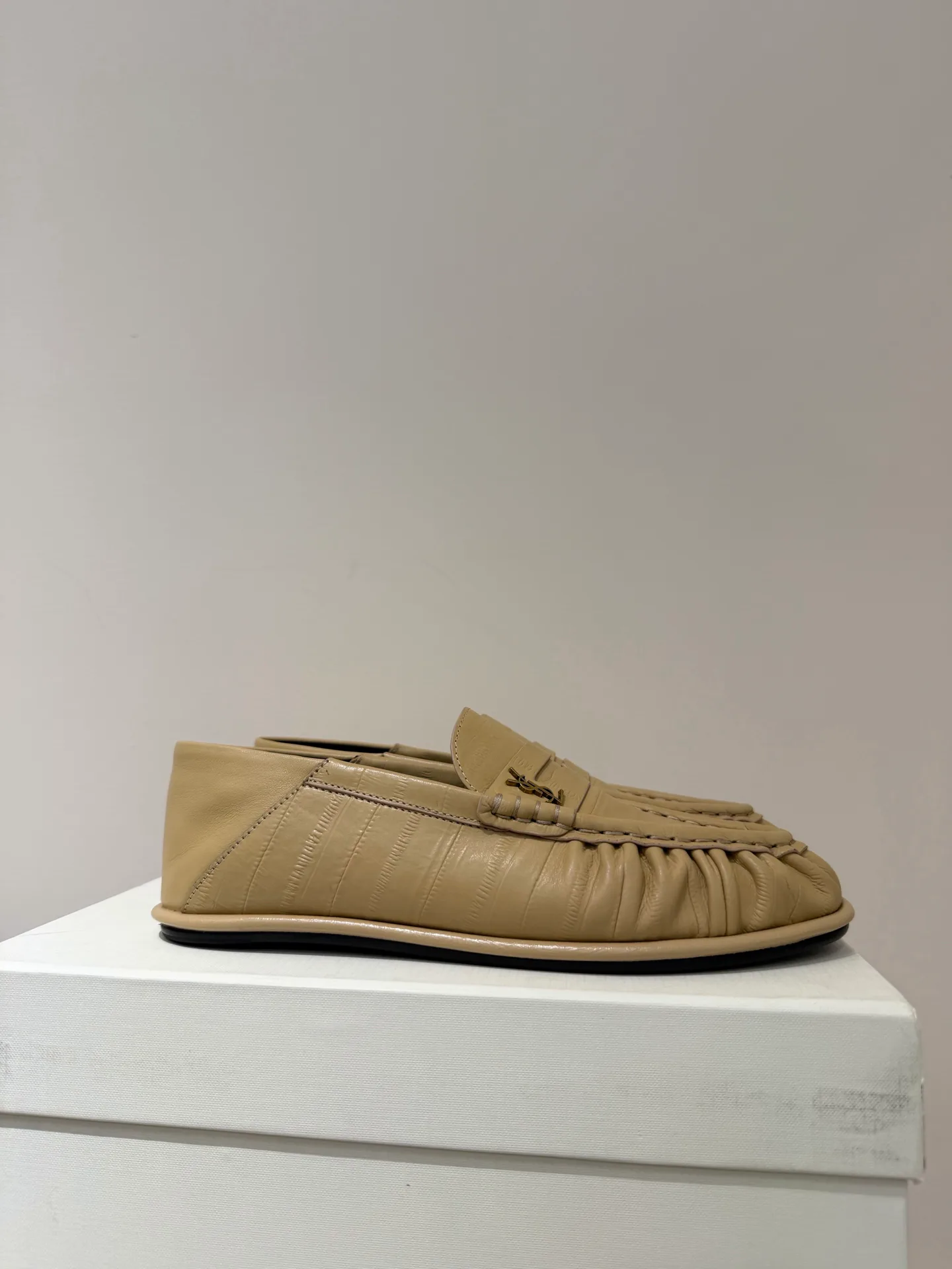 Лоферы И Мокасины Женские Saint Laurent 18195700