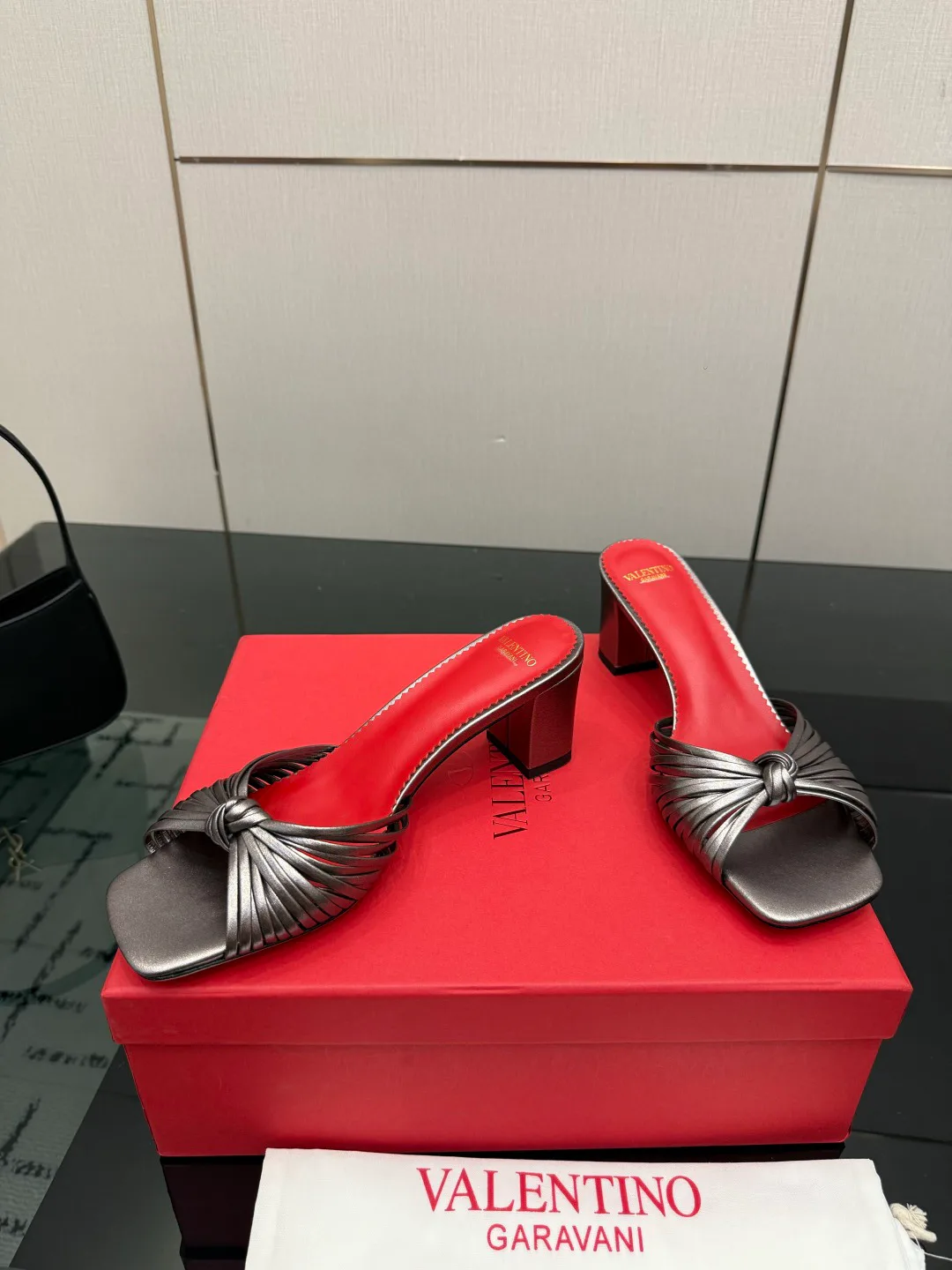 Босоножки Женские Valentino 14463789