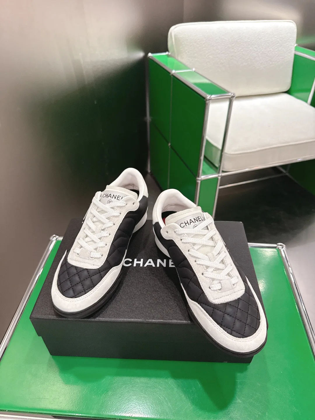 Кроссовки Женские Chanel 13152658