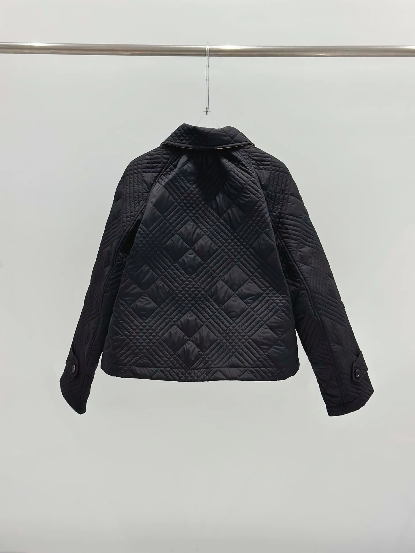 Куртки И Пуховики Женские Burberry 19133211