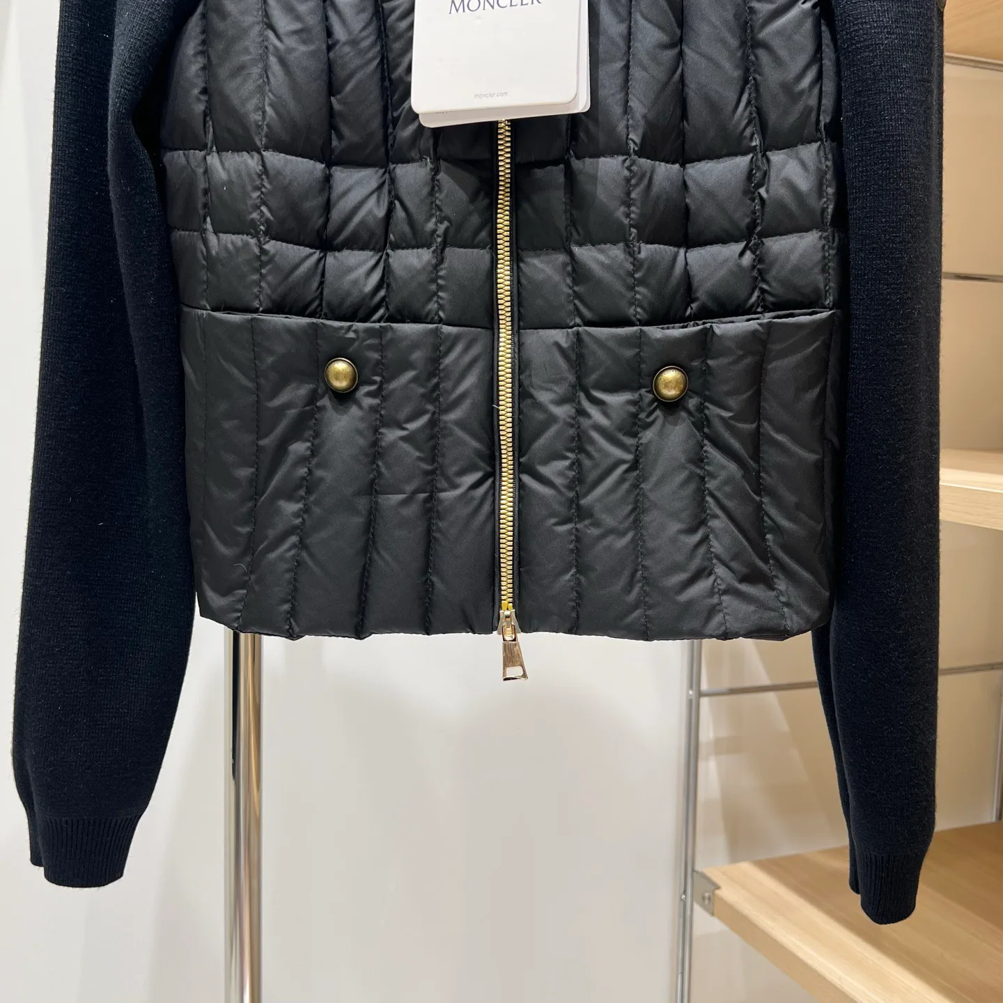 Куртки И Пуховики Женские Moncler 18174917