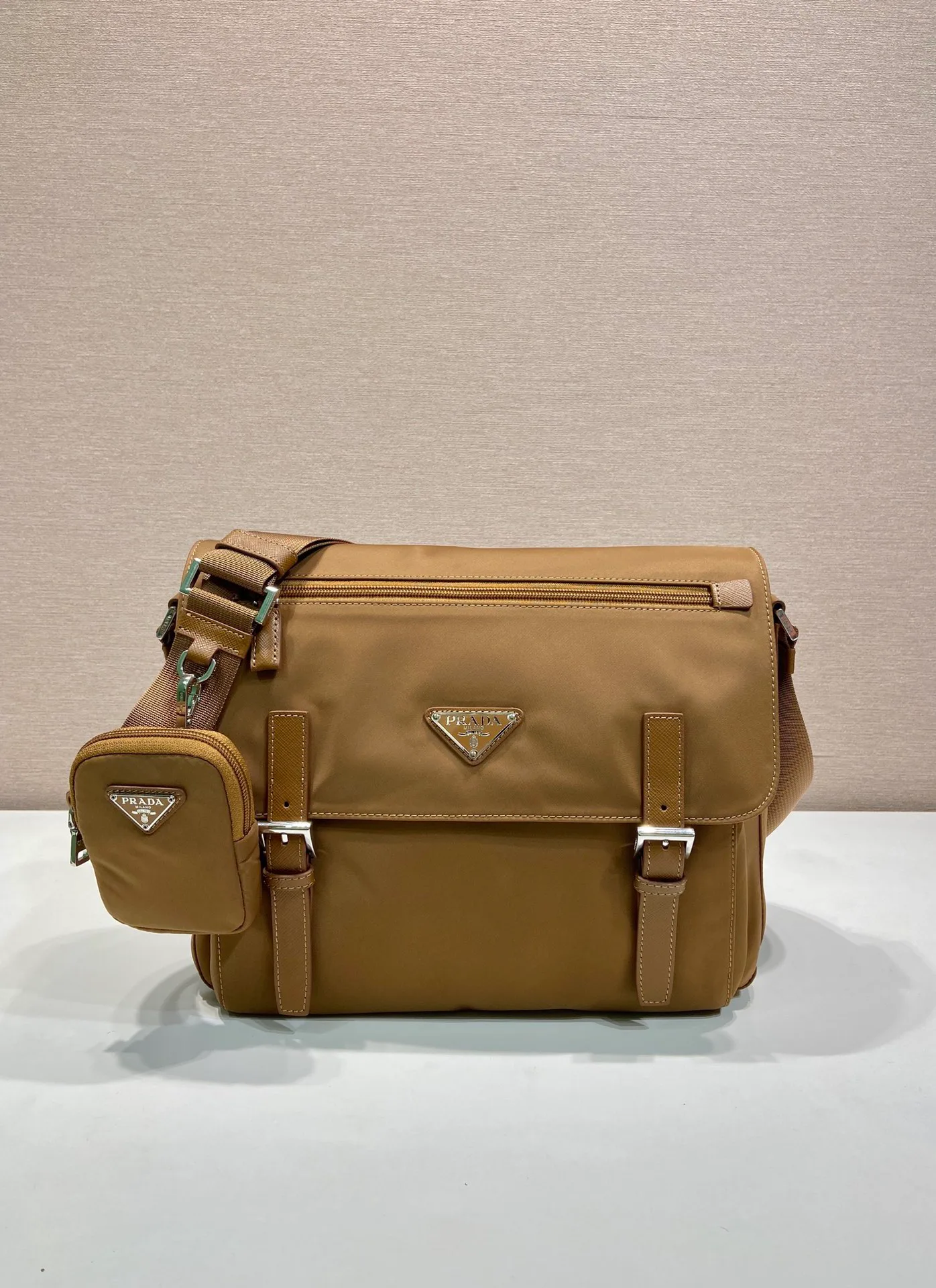 Сумки На Ремне Женские Prada 13162707