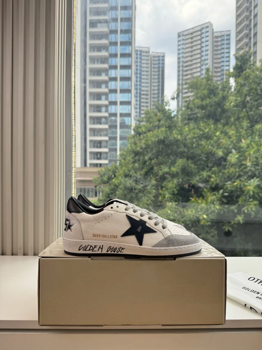 Кроссовки Мужские Golden Goose 18752945