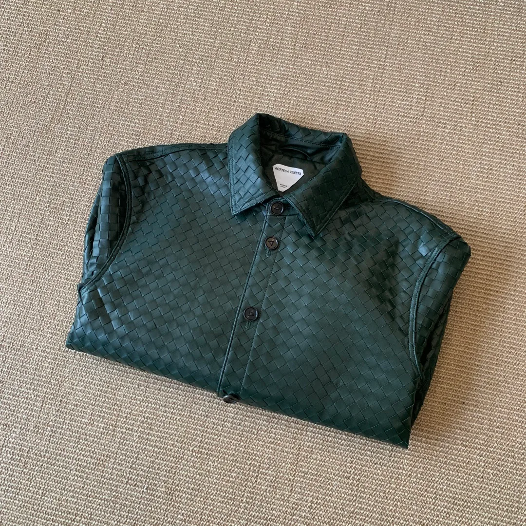 Кожаные Куртки И Дублёнки Женские Bottega Veneta 17930822