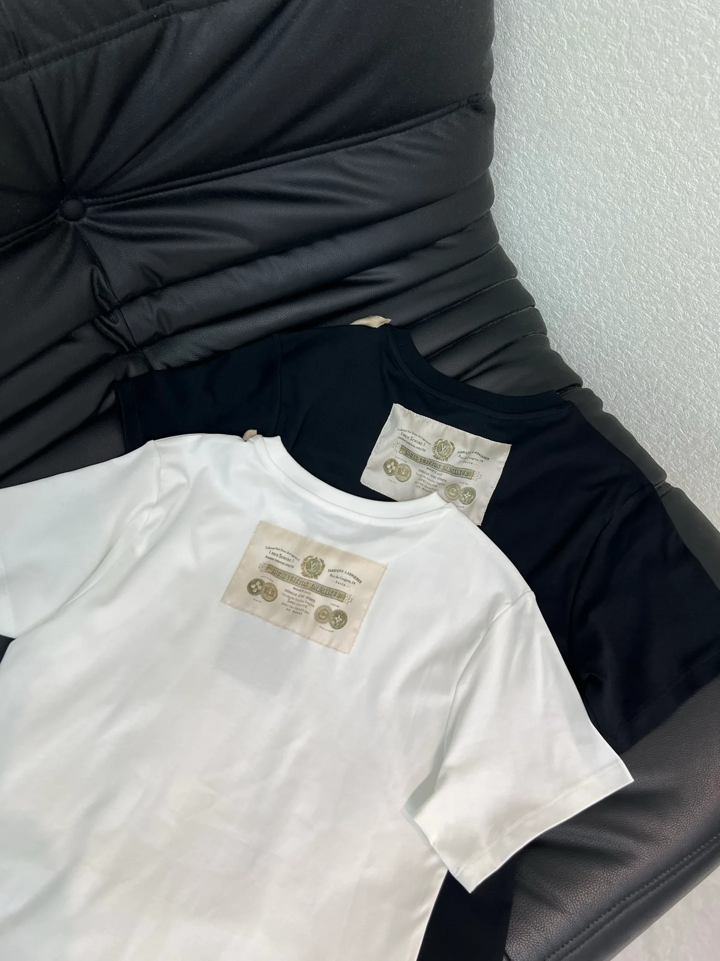 Футболки Женские Louis Vuitton 13292443