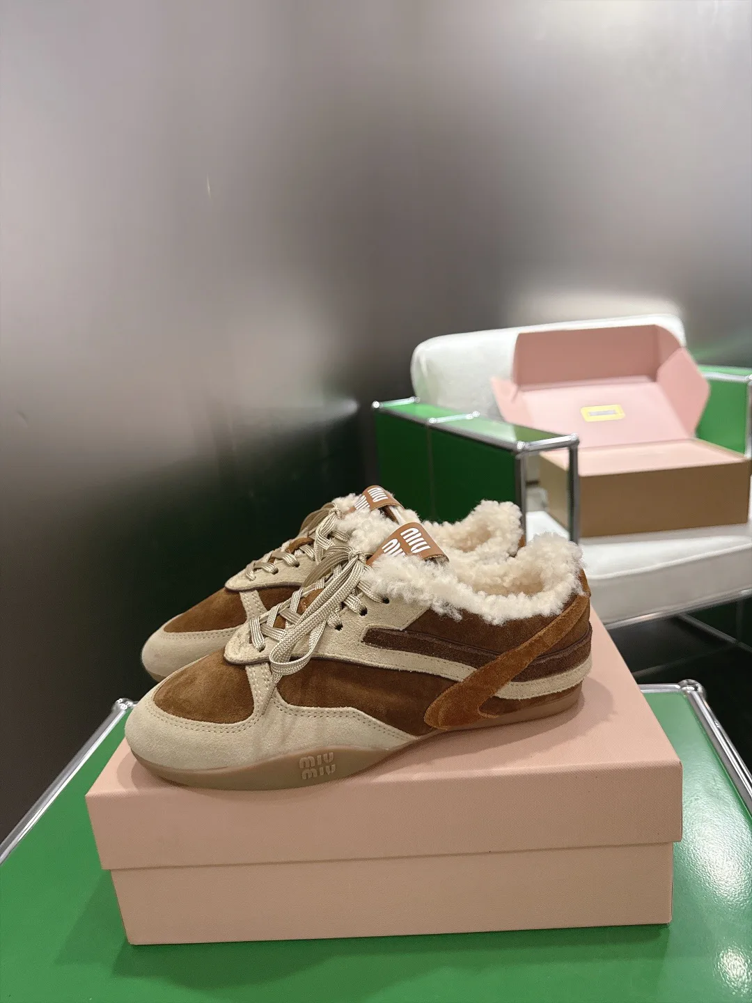 Кроссовки Женские Miu Miu 18677748