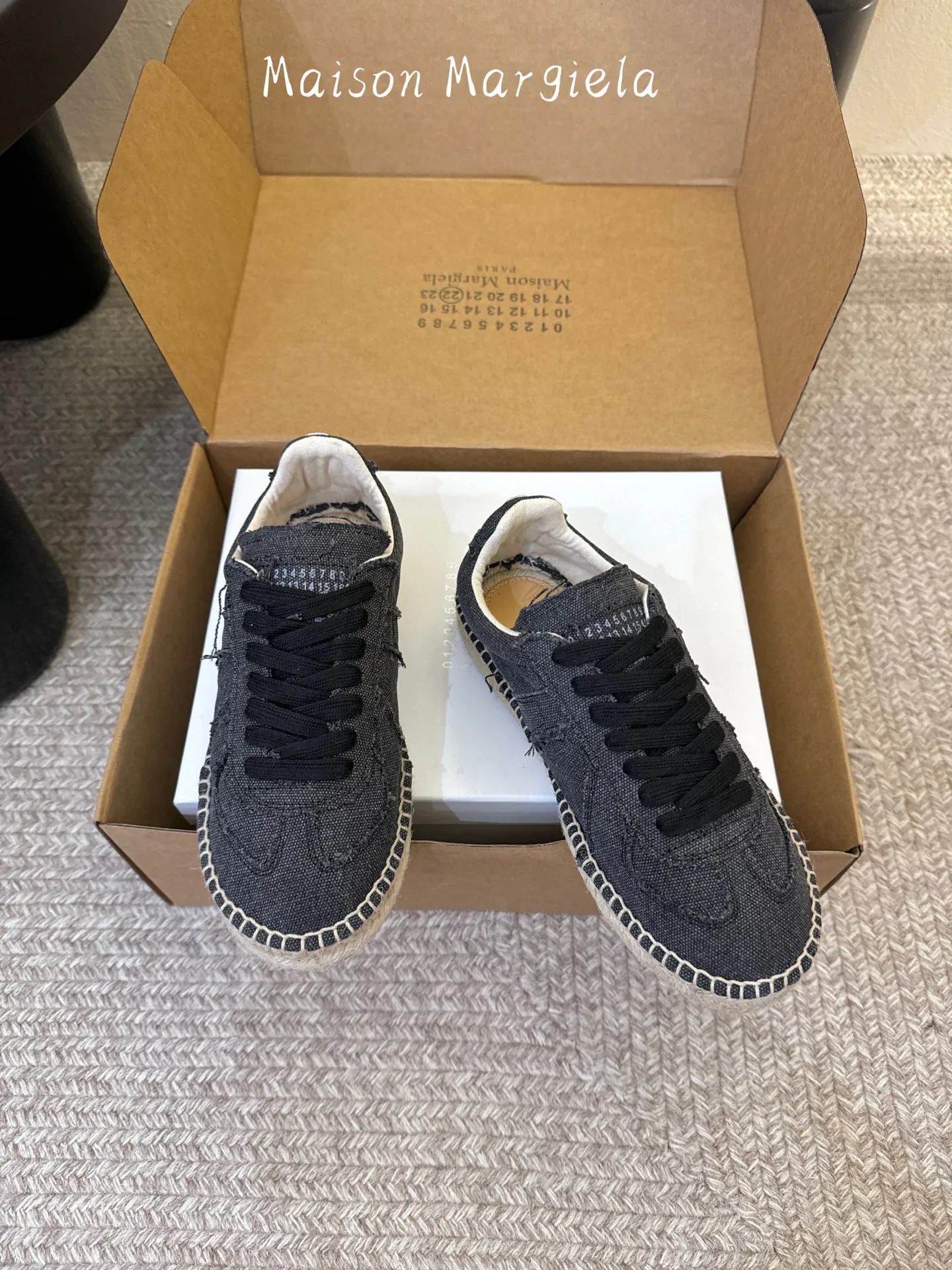 Кроссовки Женские Maison Margiela 17220383