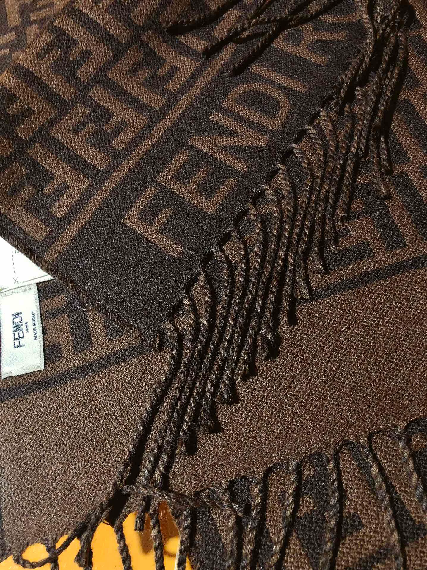 Шарфы Fendi 123984