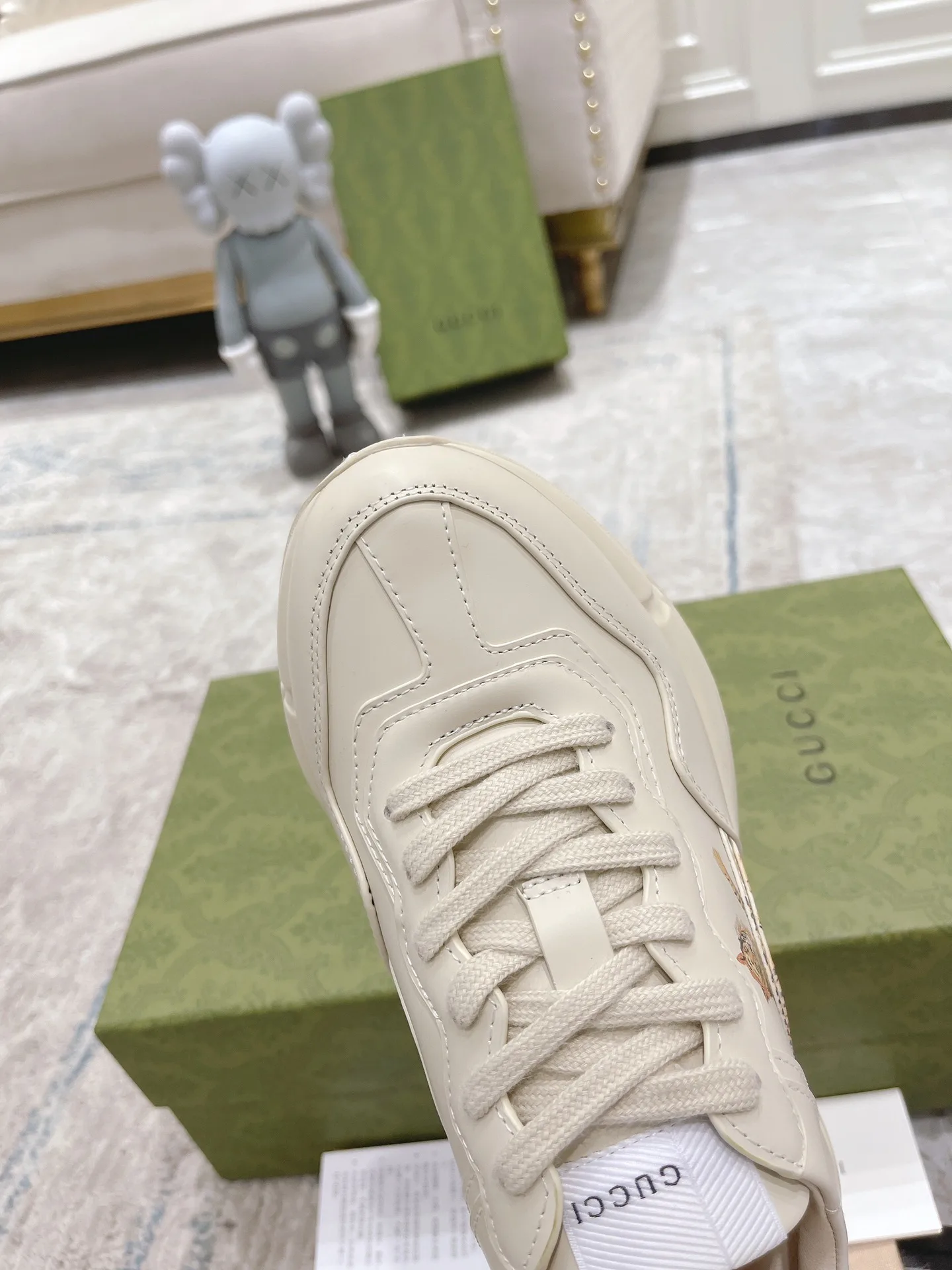 Кроссовки Женские Gucci 375820