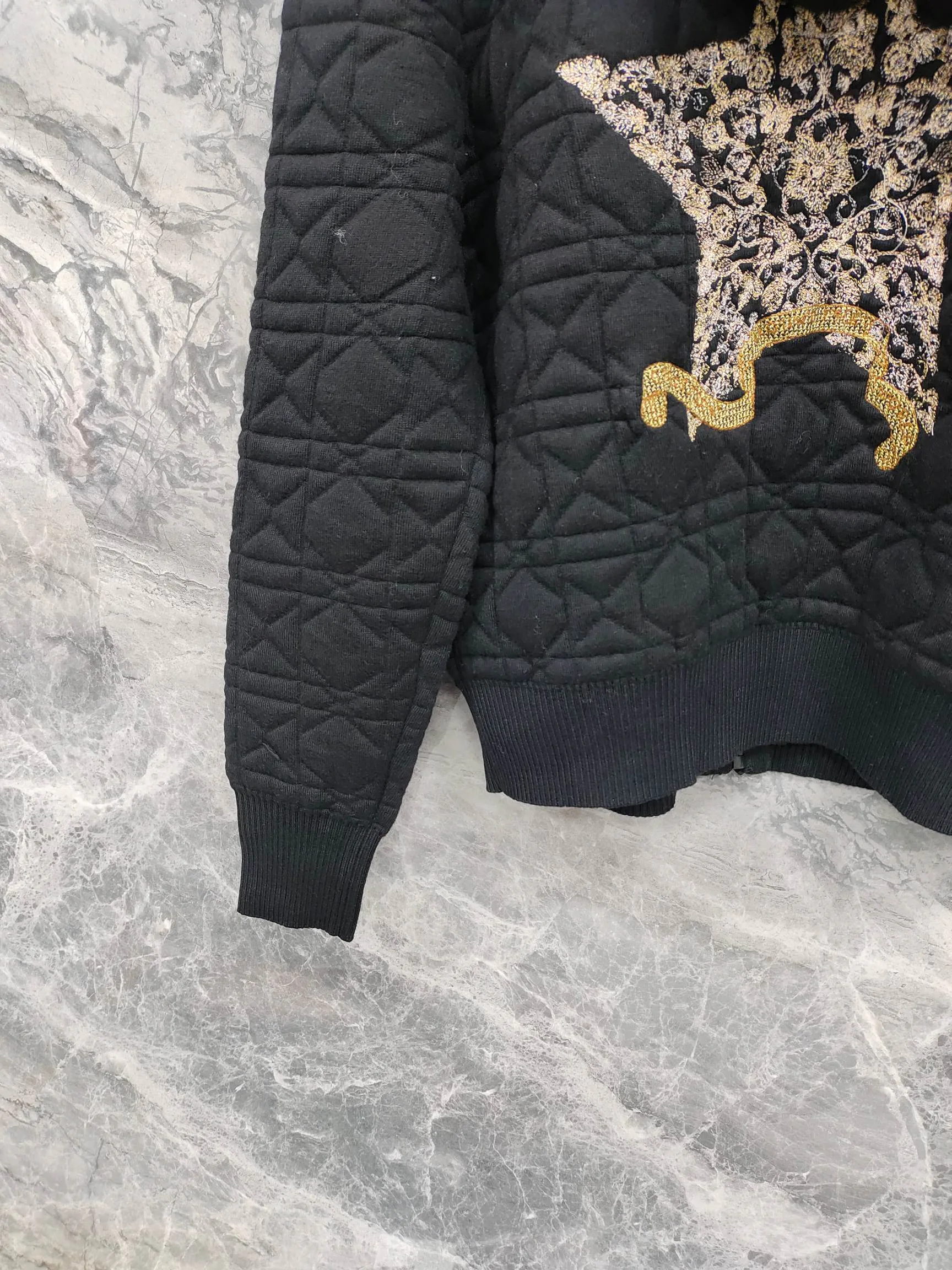 Куртки И Пуховики Женские Christian Dior 17914059