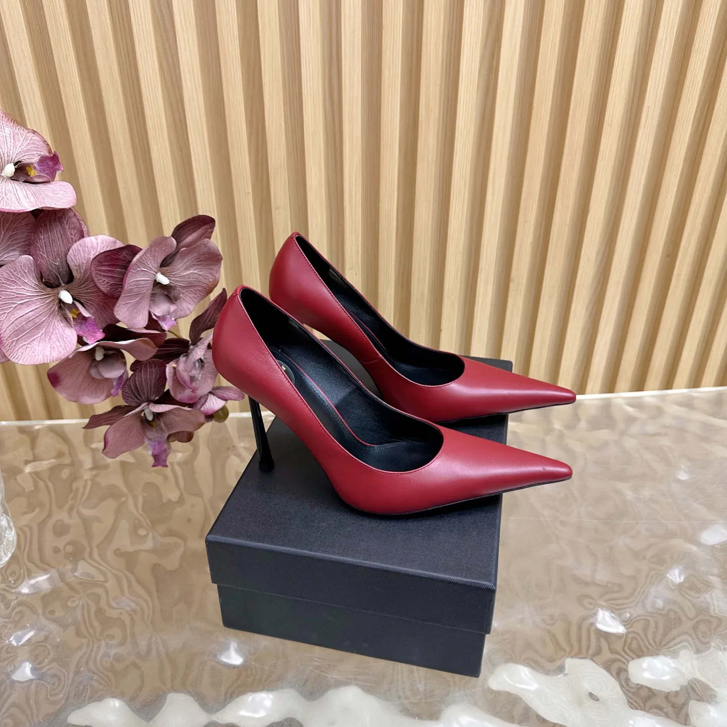 Босоножки Женские Saint Laurent 11490765