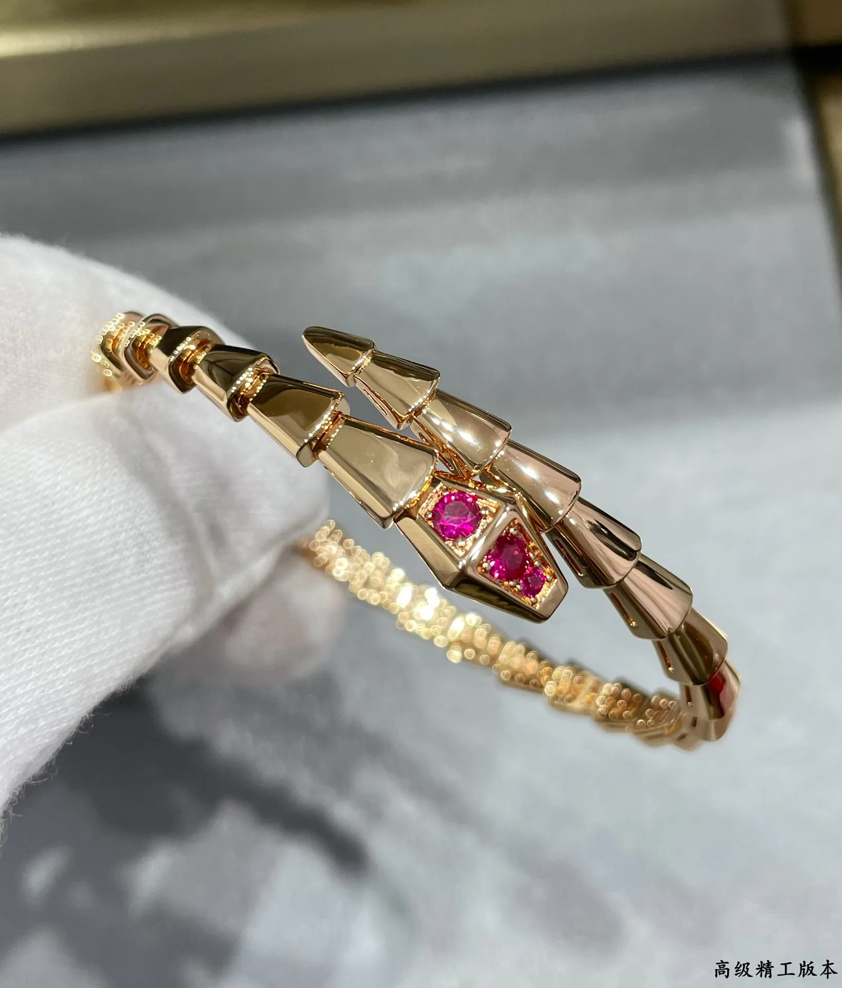 Бижутерия Bvlgari 4211