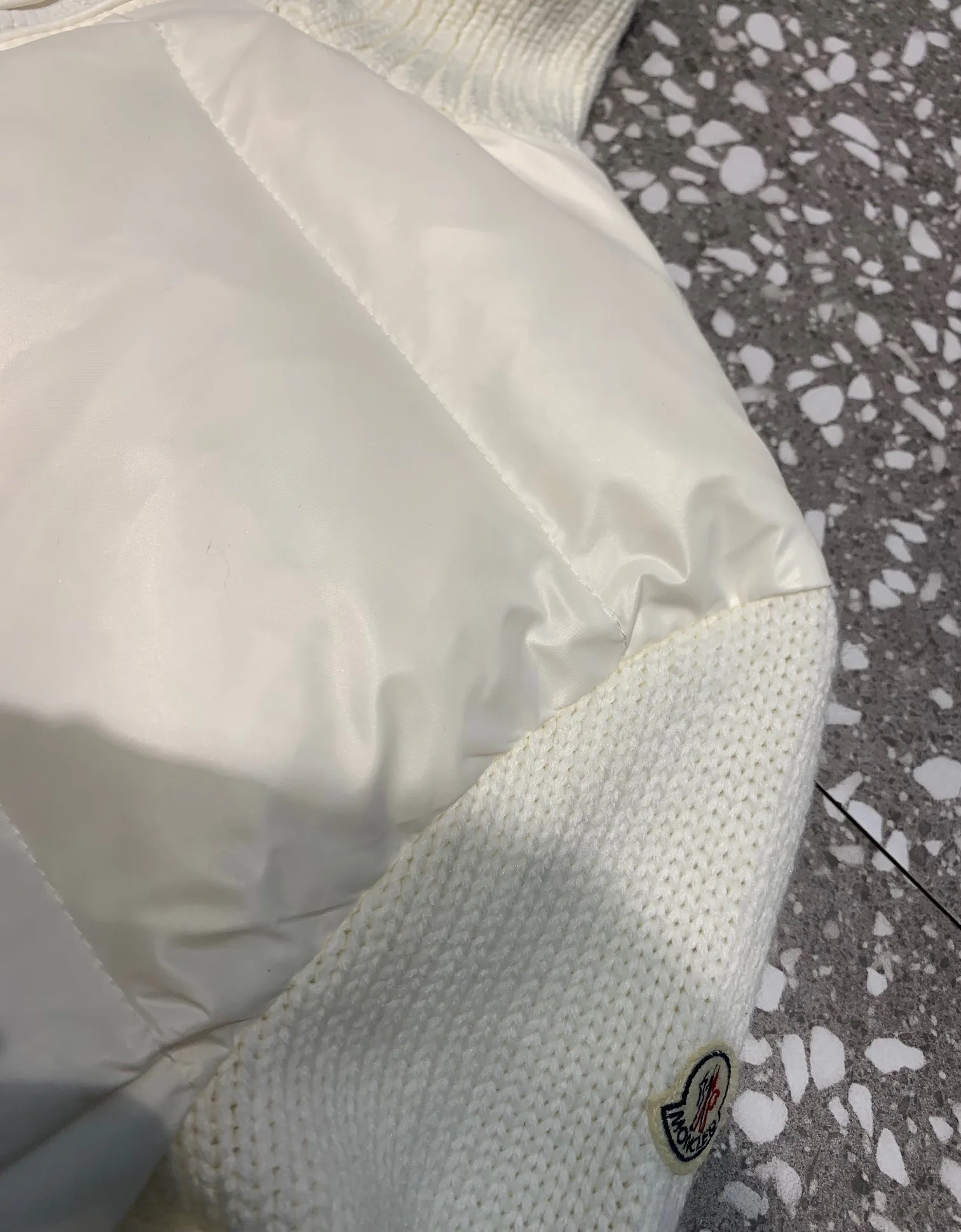 Куртки И Пуховики Женские Moncler 18129923