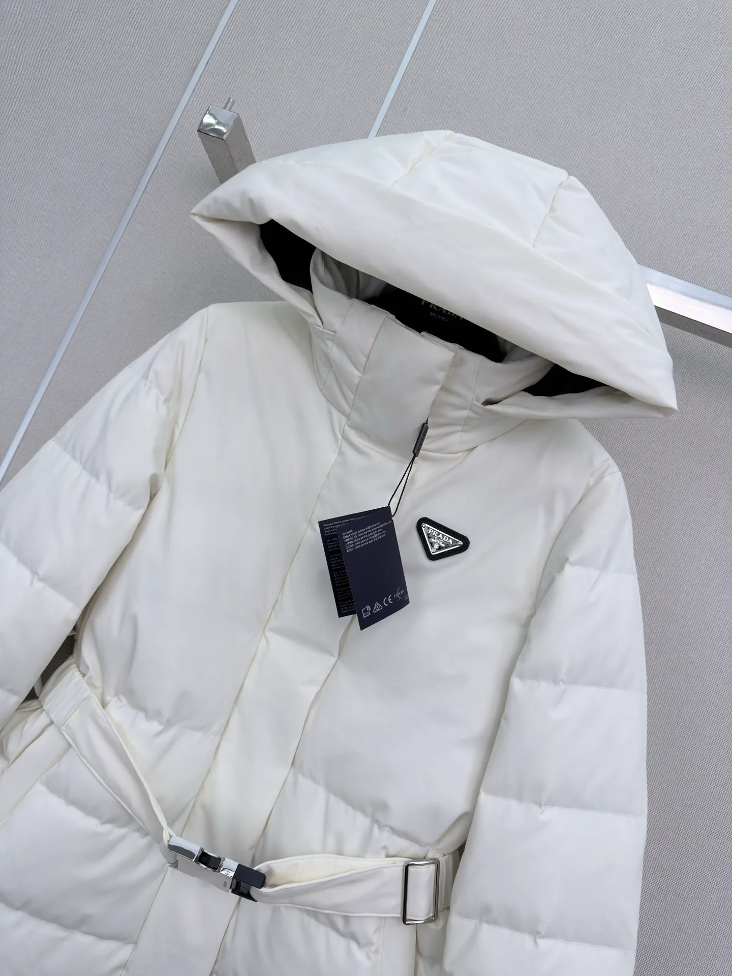 Куртки И Пуховики Женские Prada 19052069