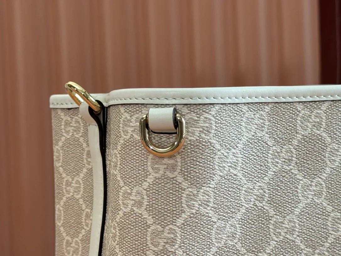 Классические Сумки Женские Gucci 11565795