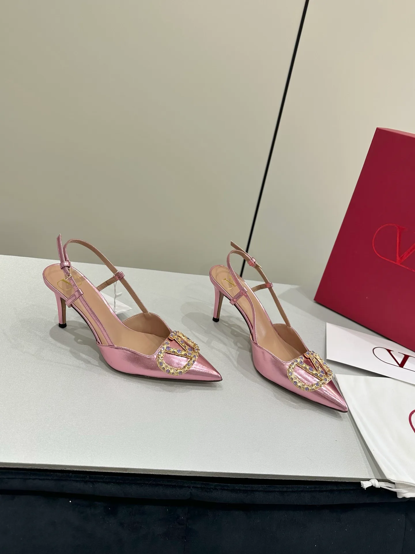 Босоножки Женские Valentino 11608819