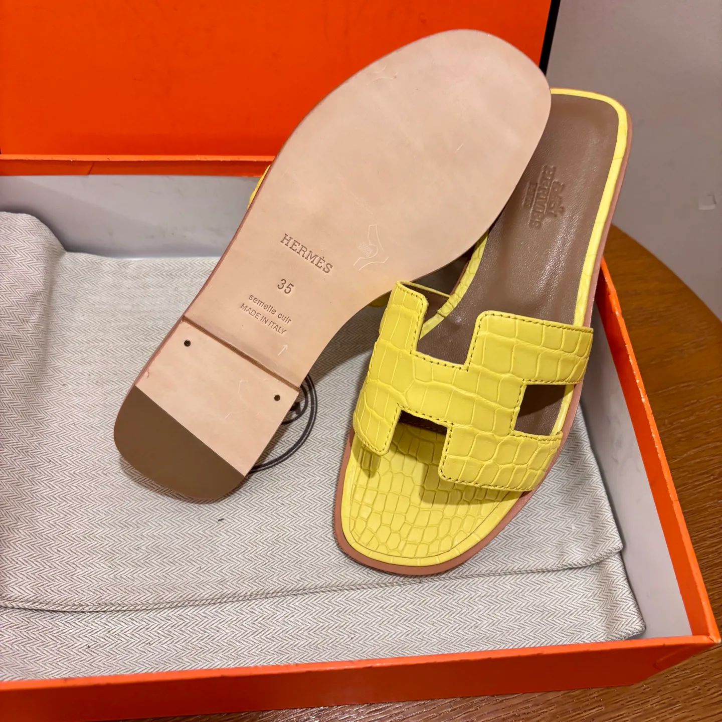 Шлепанцы Женские Hermes 4503983