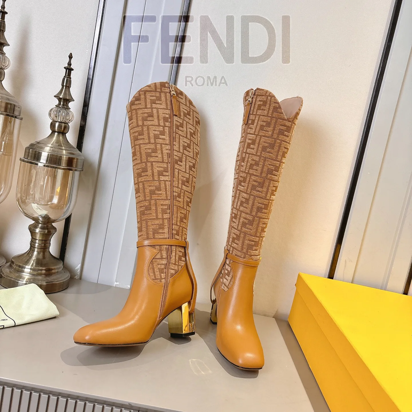 Сапоги Женские Fendi 18247884