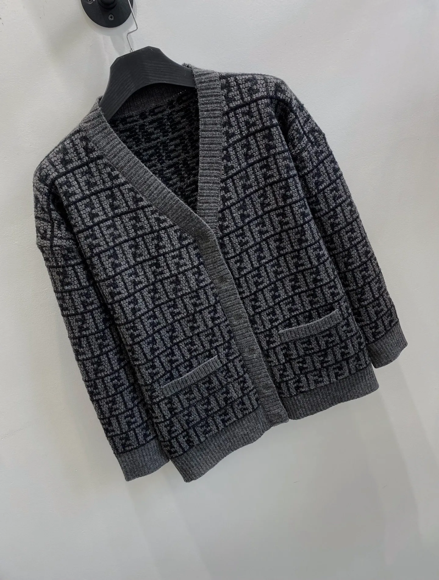 Джемперы И Свитеры Женские Fendi 19212964