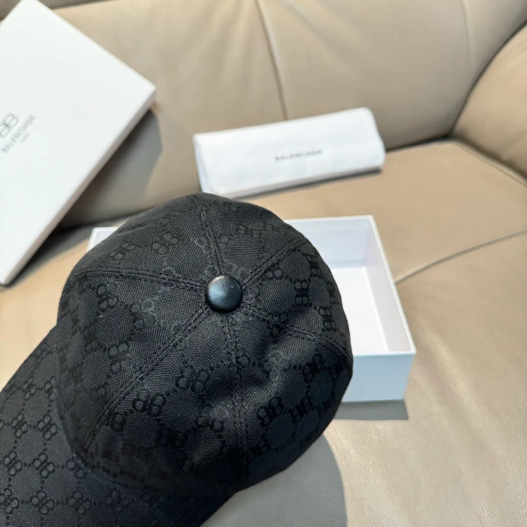 Головные Уборы Balenciaga 1701212