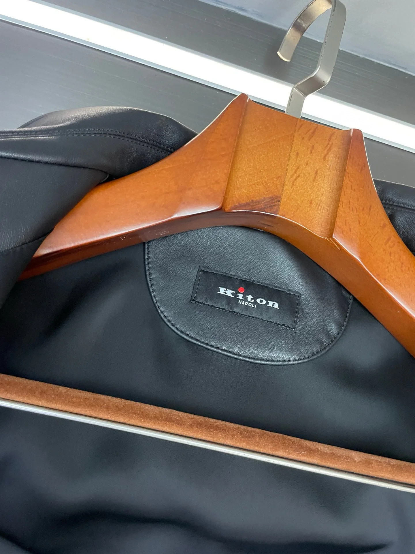 Кожаные Куртки И Дублёнки Мужские Kiton 168053