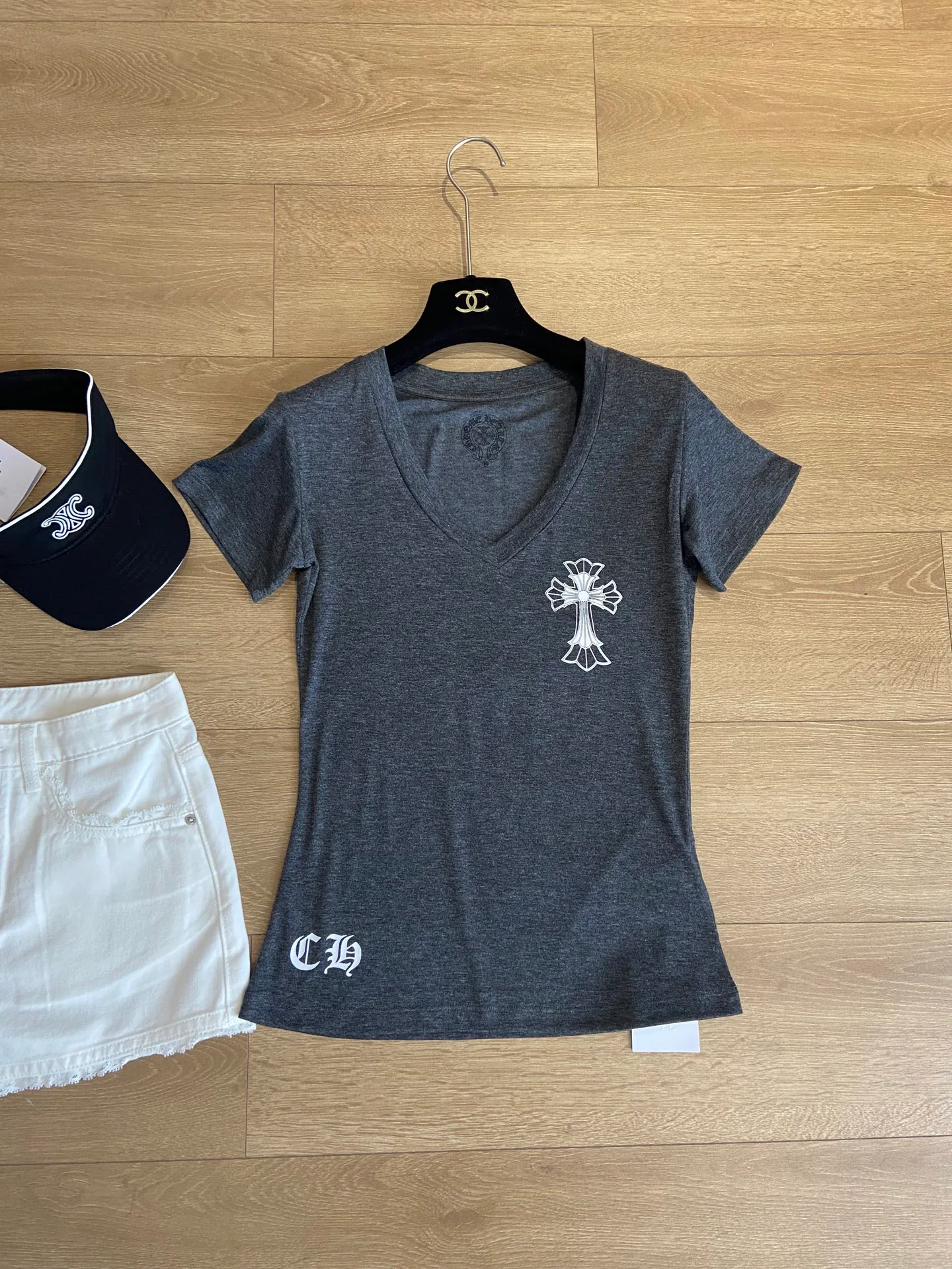 Футболки Женские Chrome Hearts 17160001