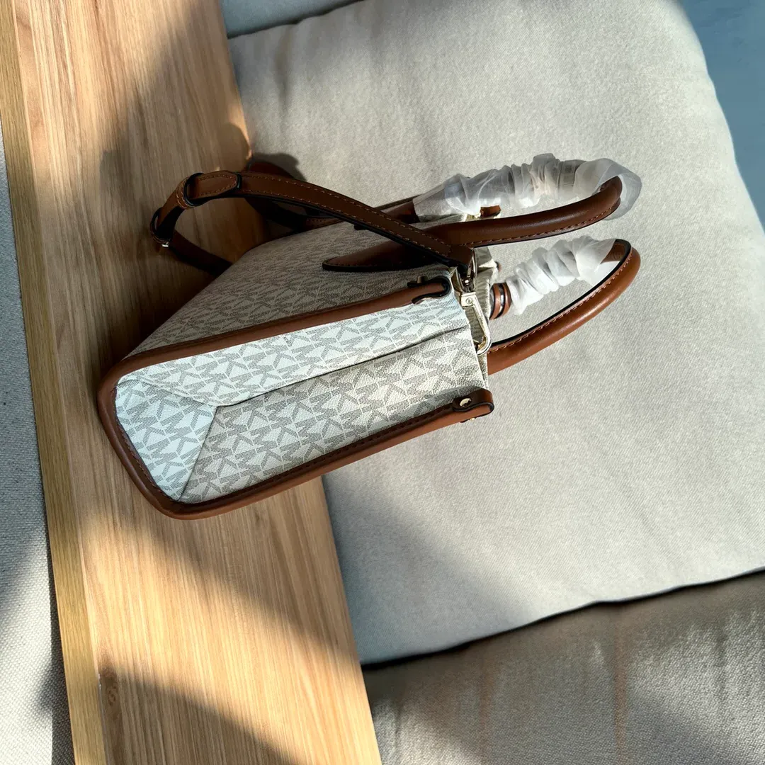 Сумки На Ремне Женские Michael Kors 803347