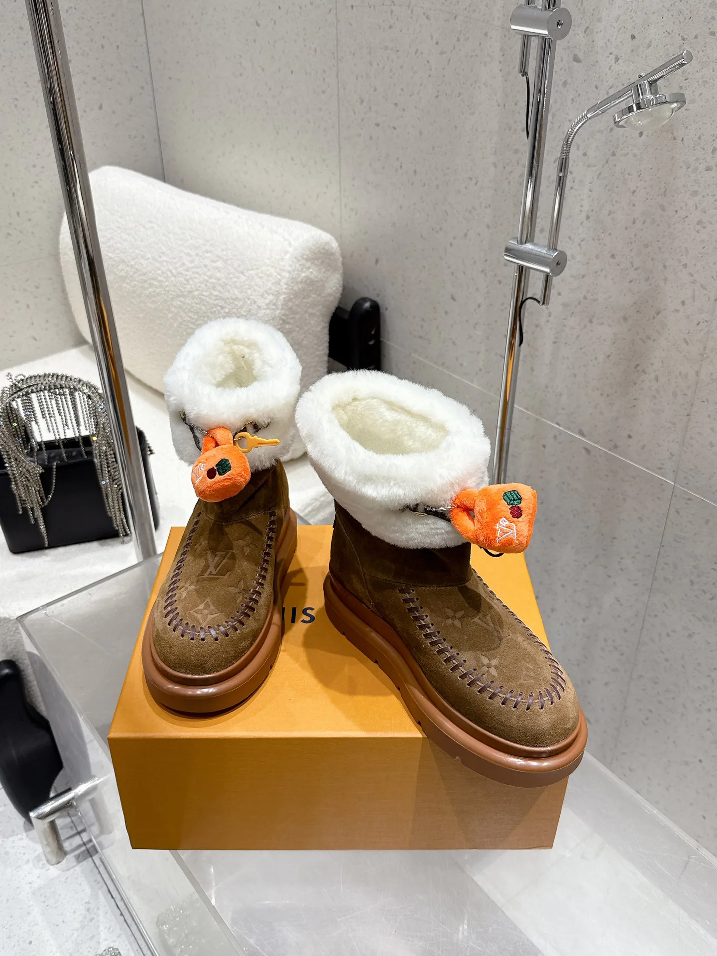 Угги Женские Louis Vuitton 914346