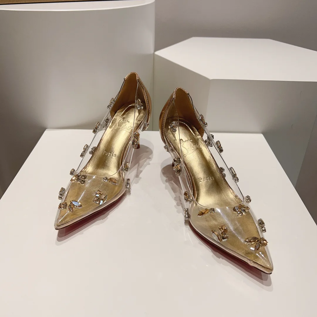 Туфли Женские Christian Louboutin 18004005