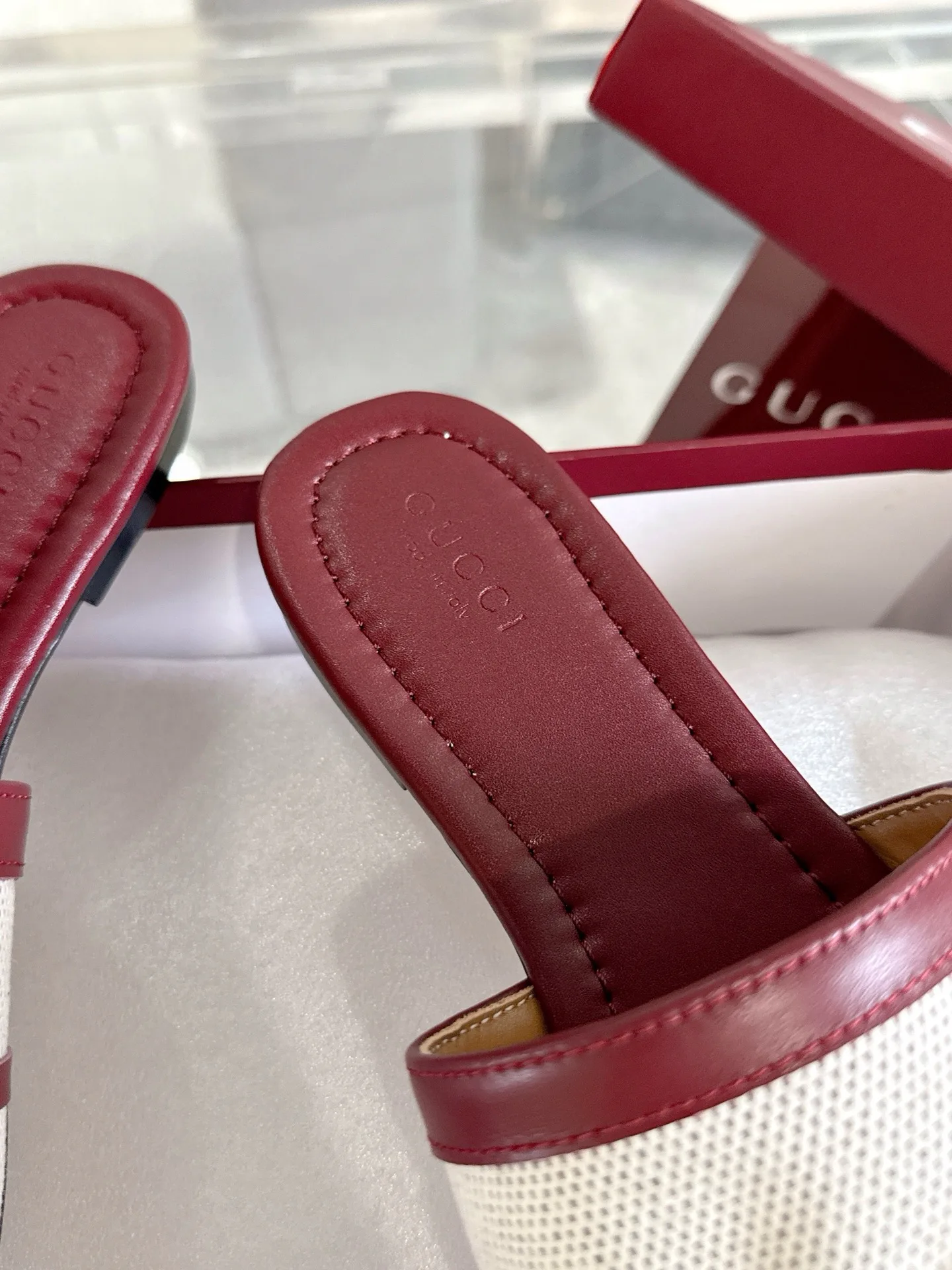 Шлепанцы Женские Gucci 120067