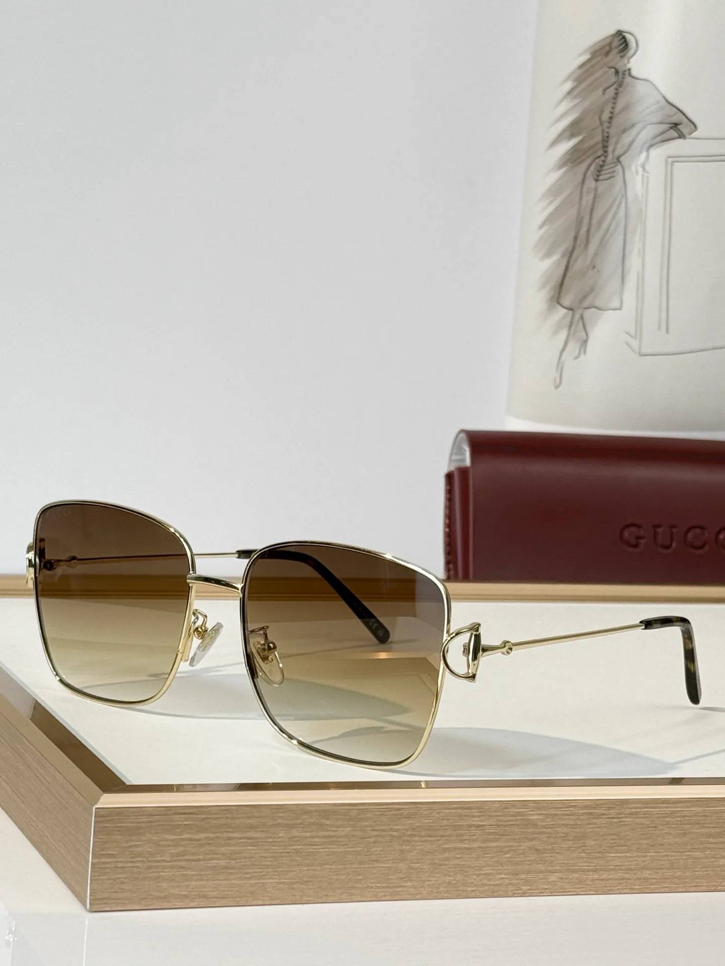 Очки Gucci 18117880
