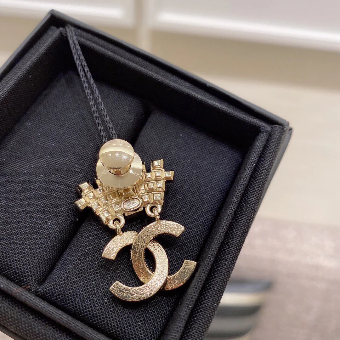 Бижутерия Chanel 239394