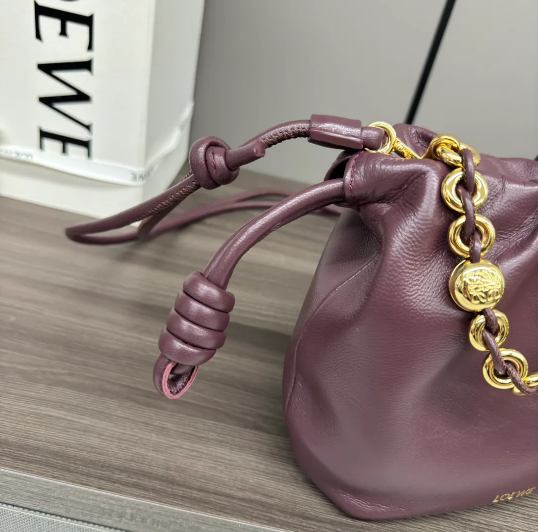 Клатчи Женские Loewe 690285