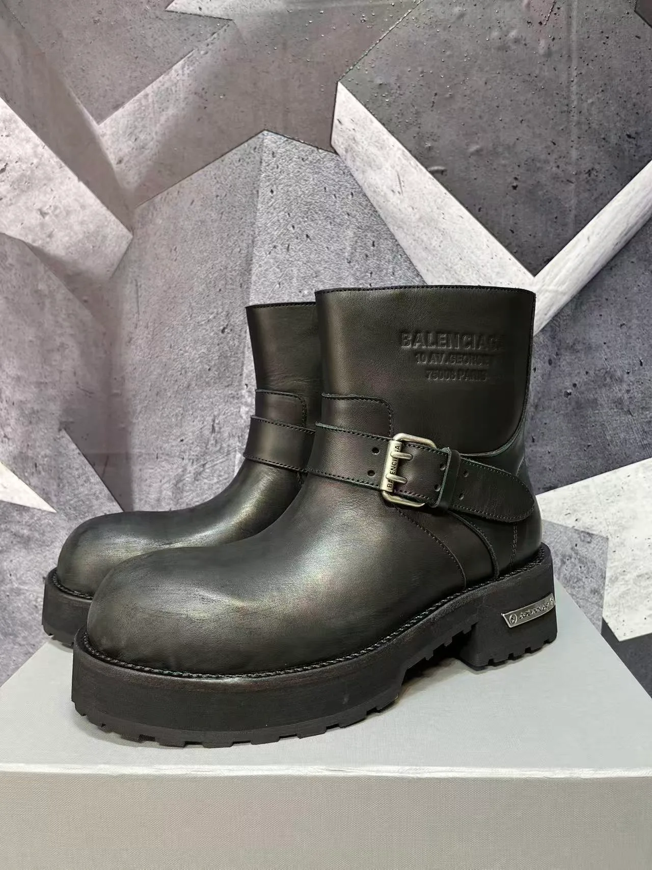 Ботинки Мужские Balenciaga 17962244