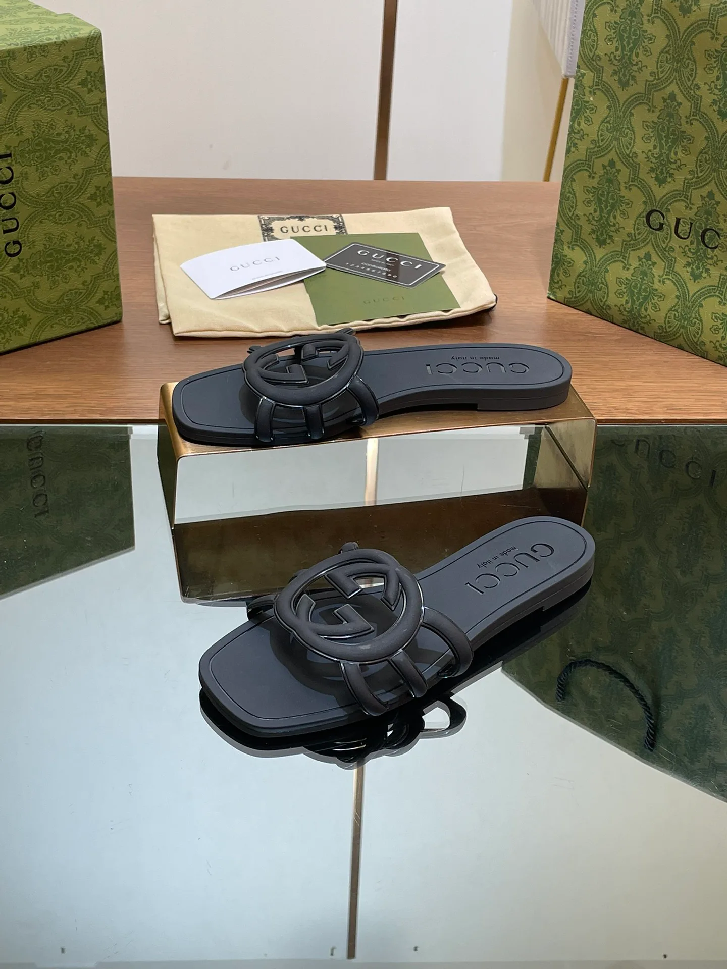 Шлепанцы Женские Gucci 34963