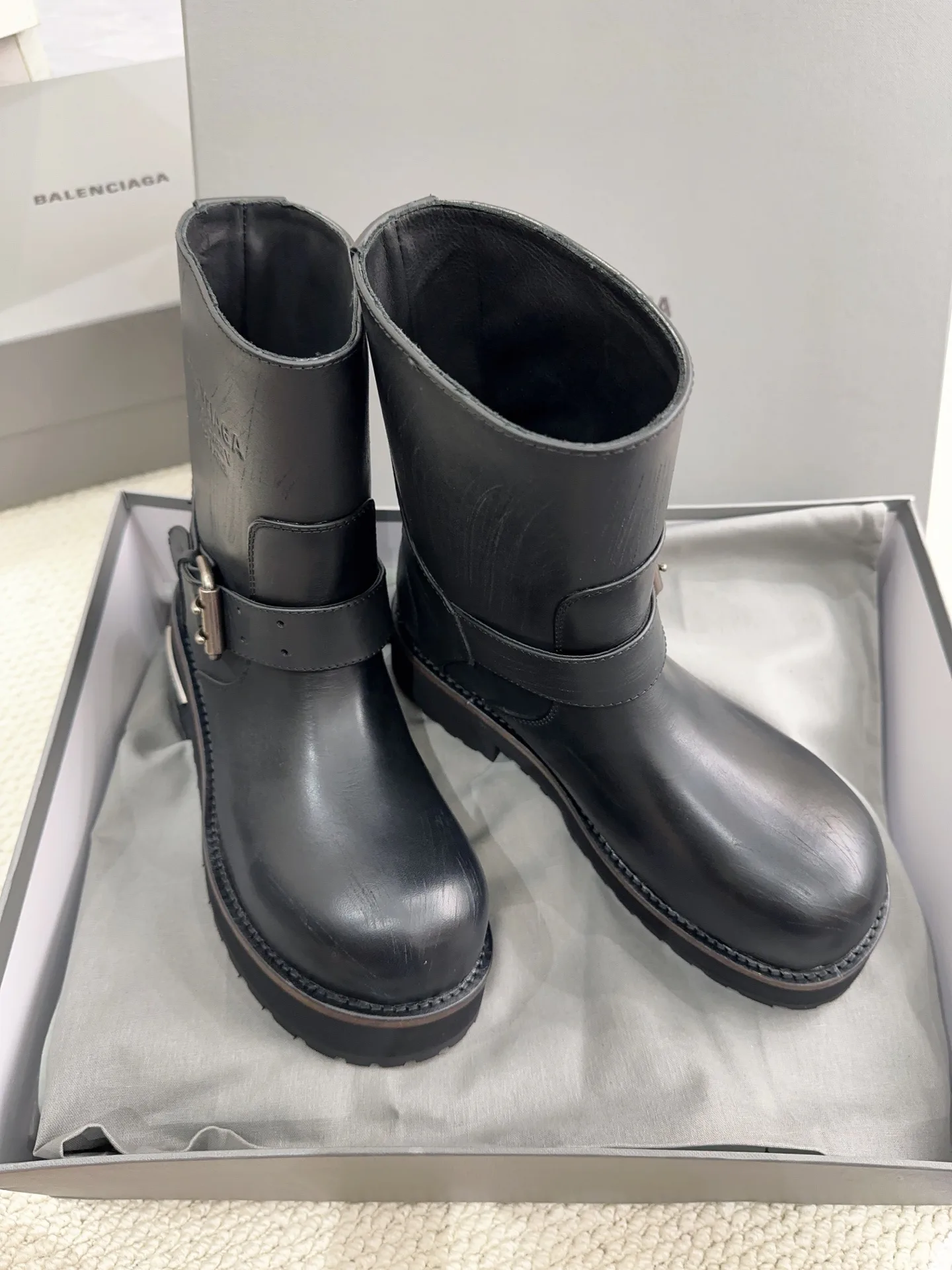 Ботинки Женские Balenciaga 18041385