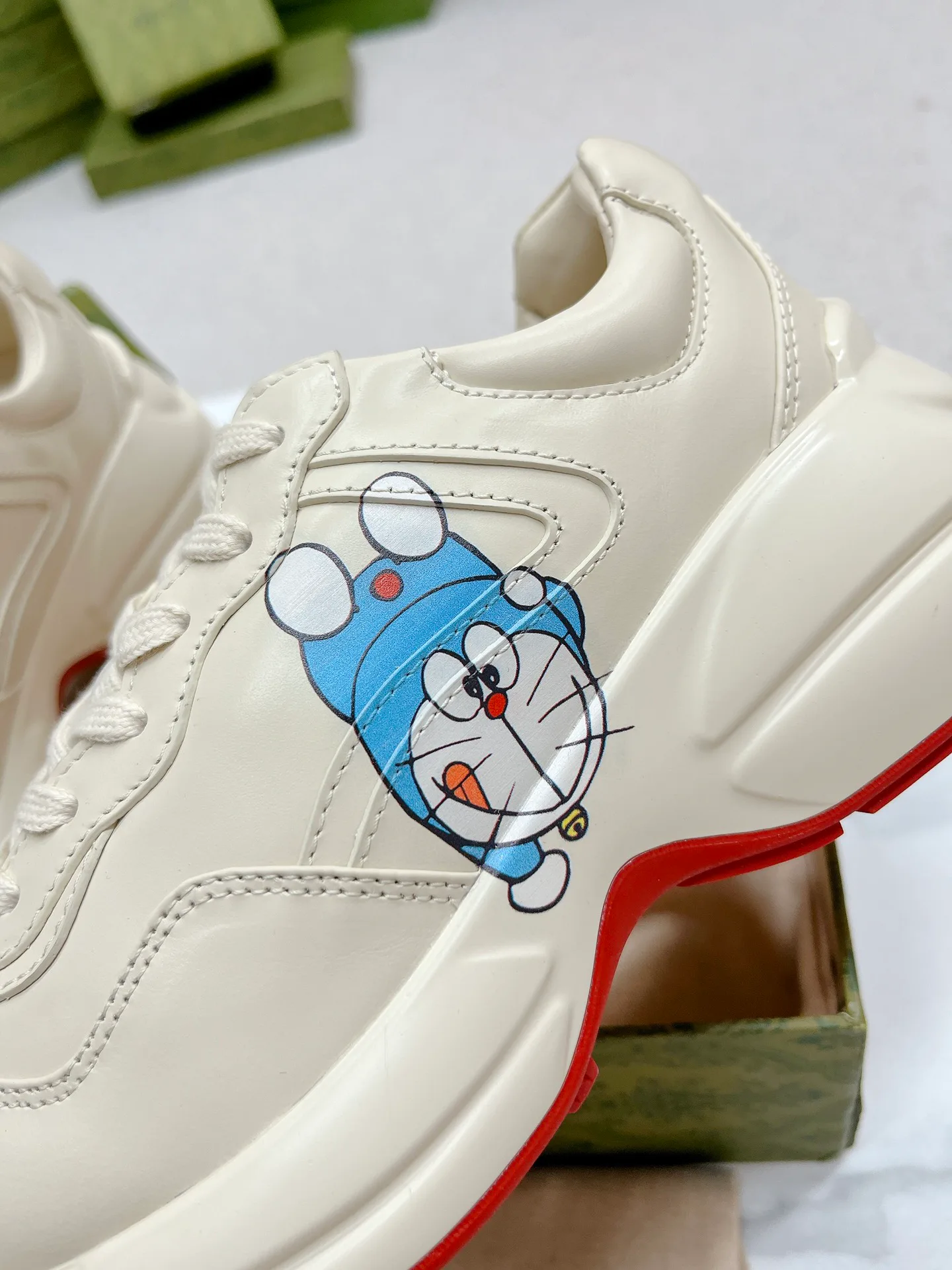 Кроссовки Женские Gucci 989682