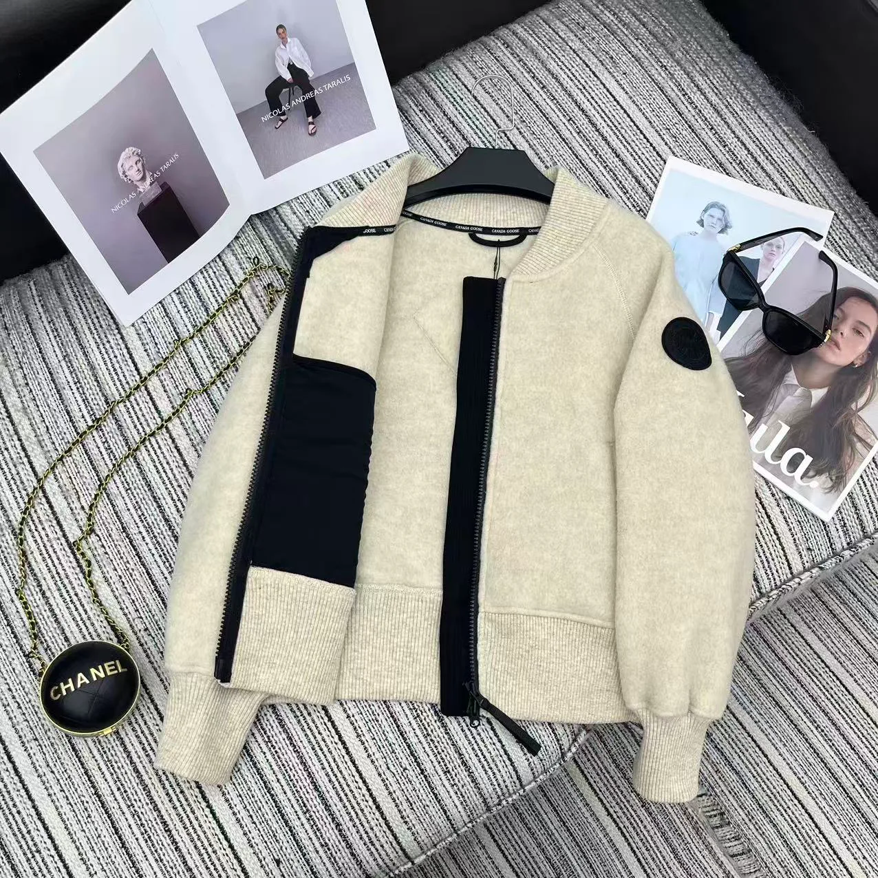 Куртки И Пуховики Женские Canada Goose 611658