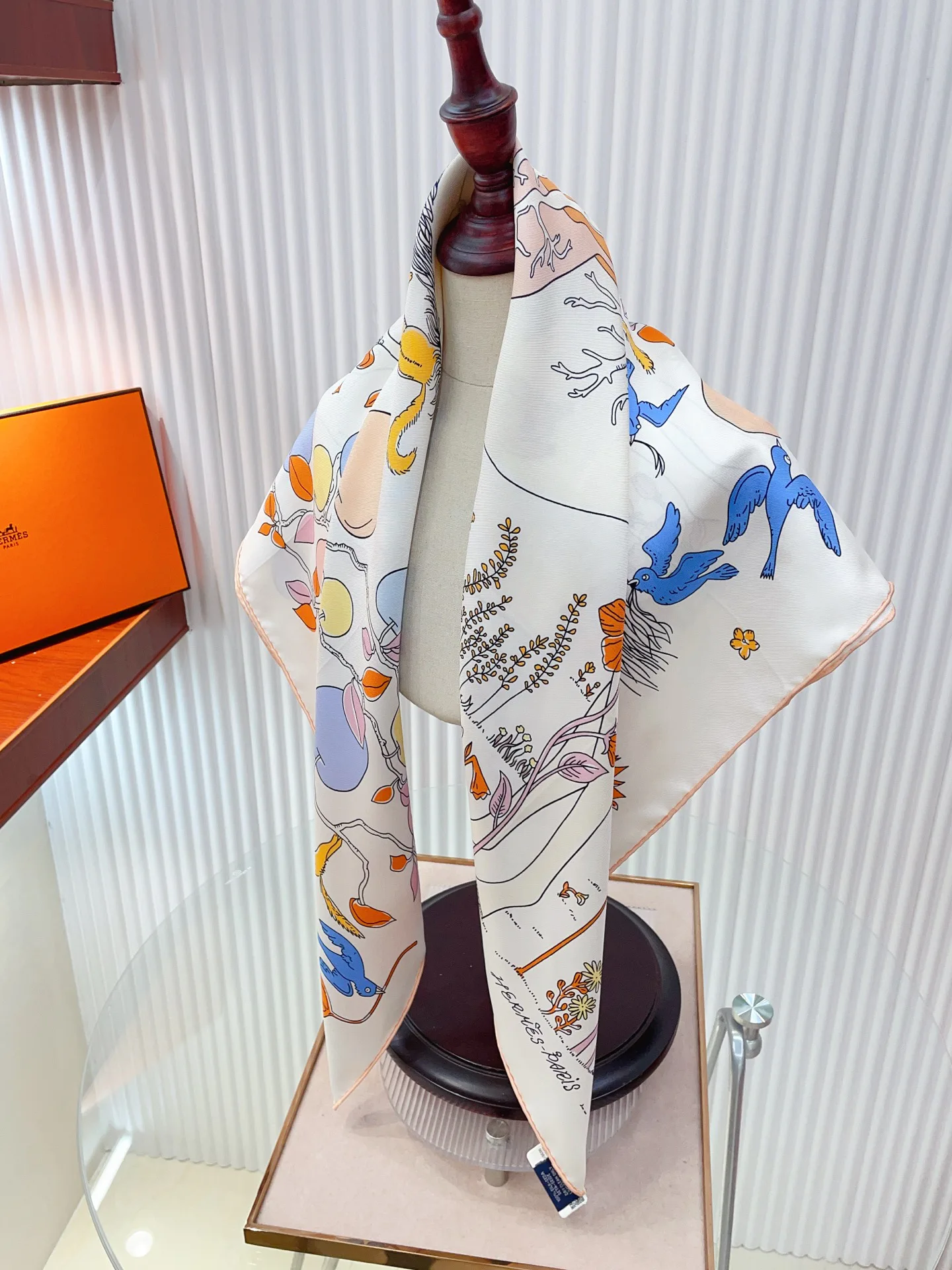 Платки Hermes 11362405