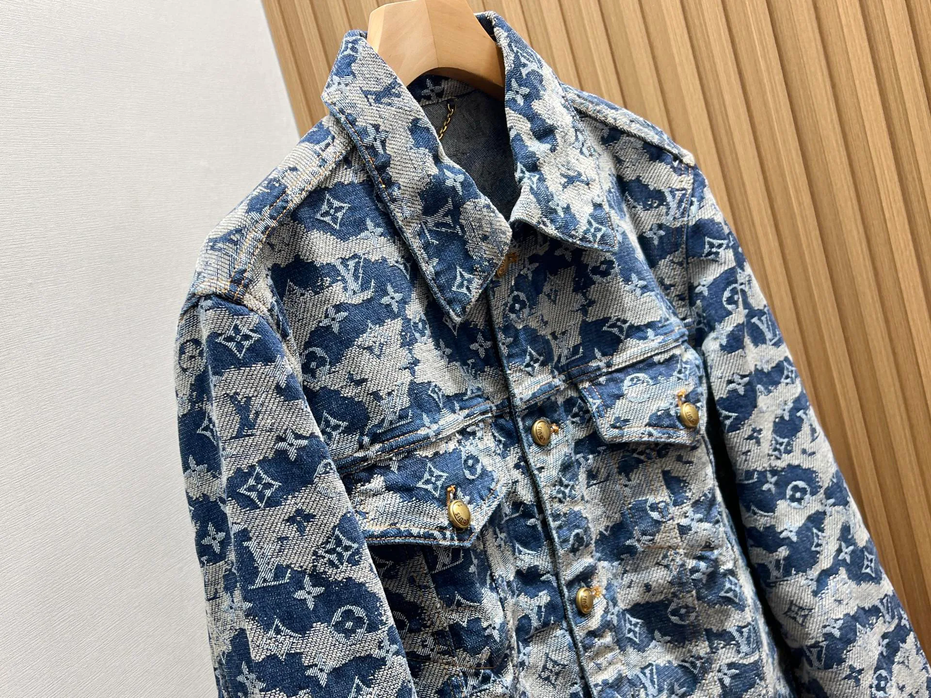 Куртки И Пуховики Мужские Louis Vuitton 773830