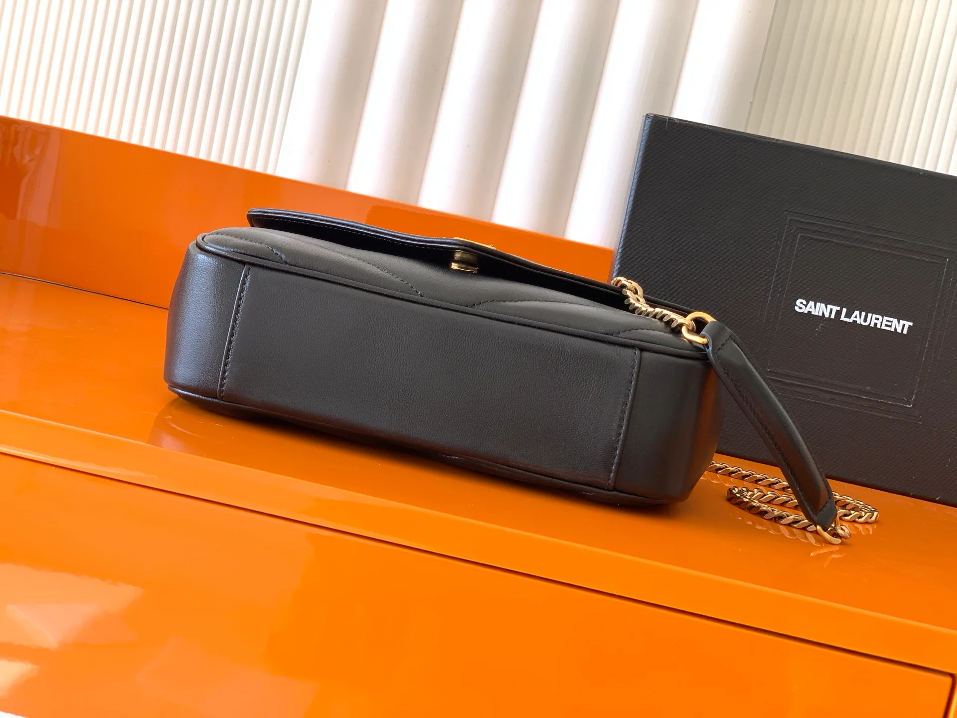 Классические Сумки Женские Saint Laurent 11309763