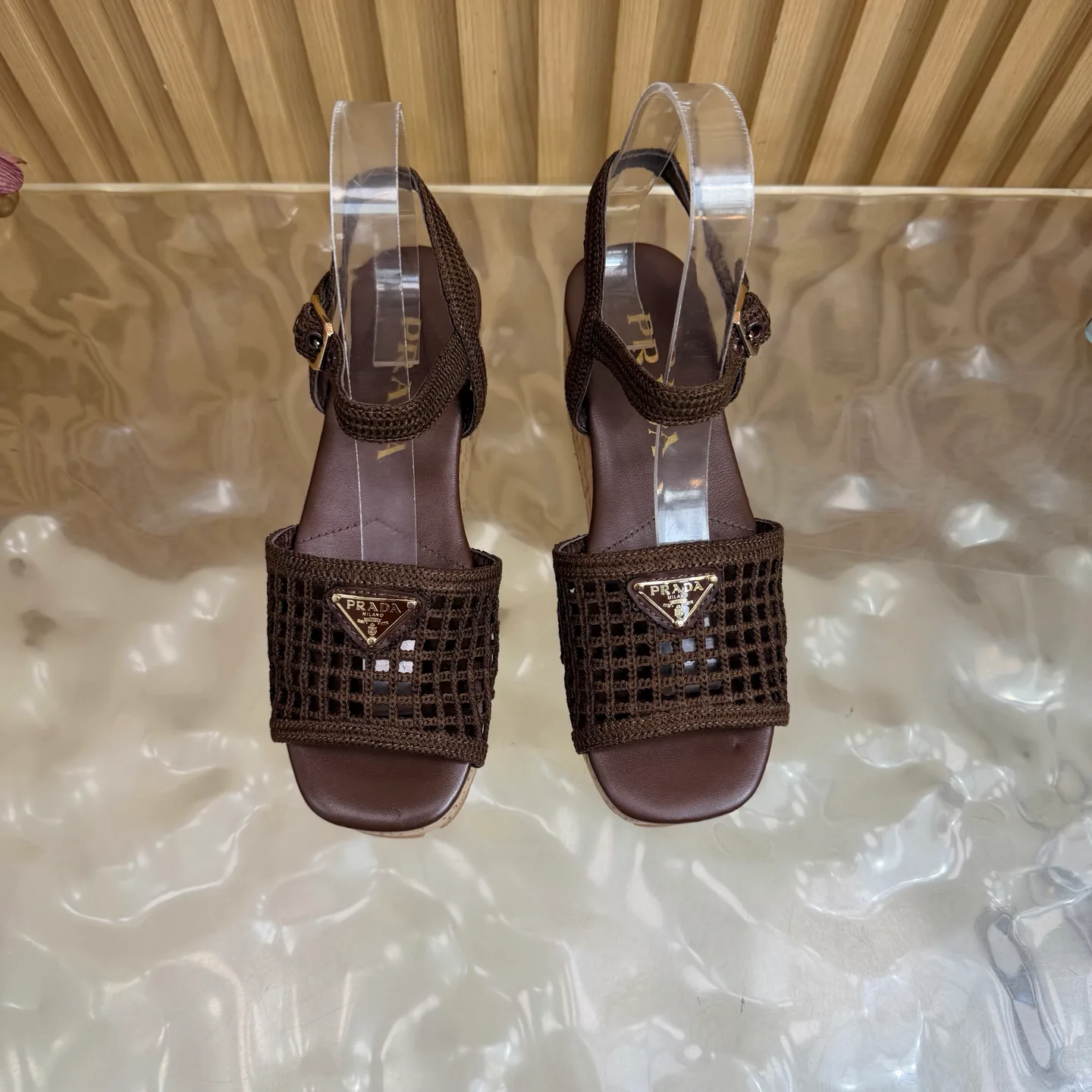 Босоножки Женские Prada 18170308