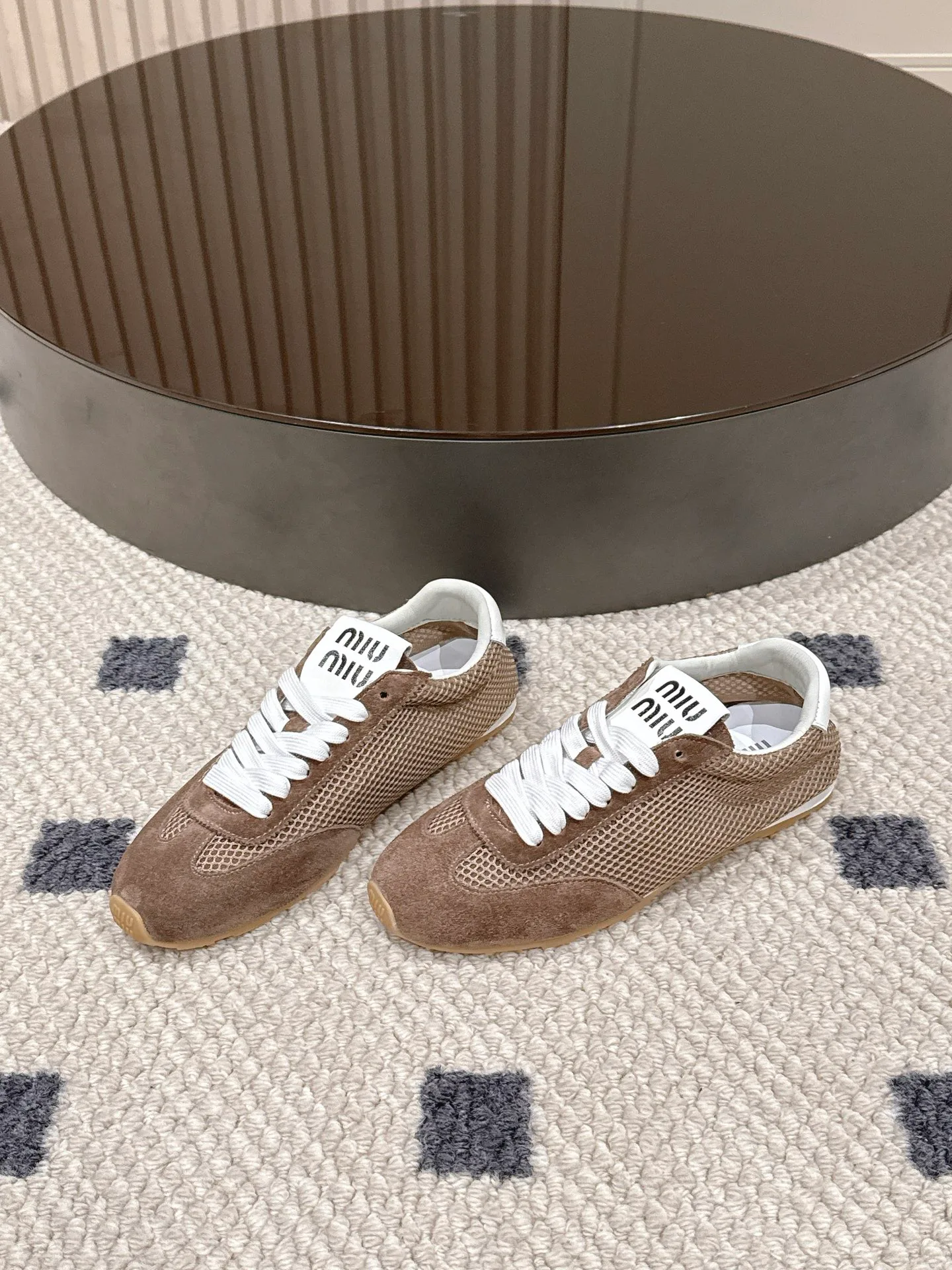 Кроссовки Женские Miu Miu 11540511