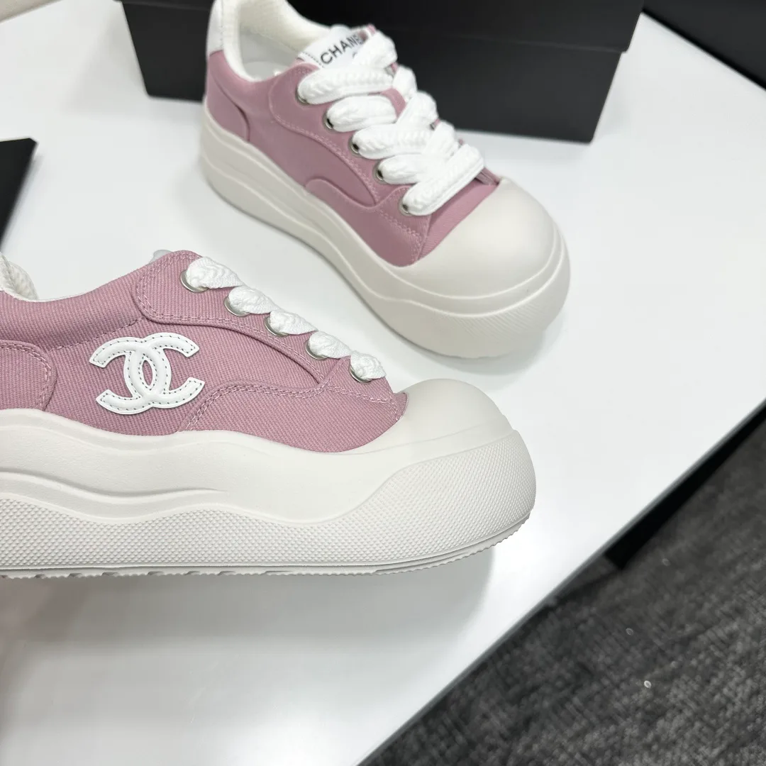 Кроссовки Женские Chanel 11463041