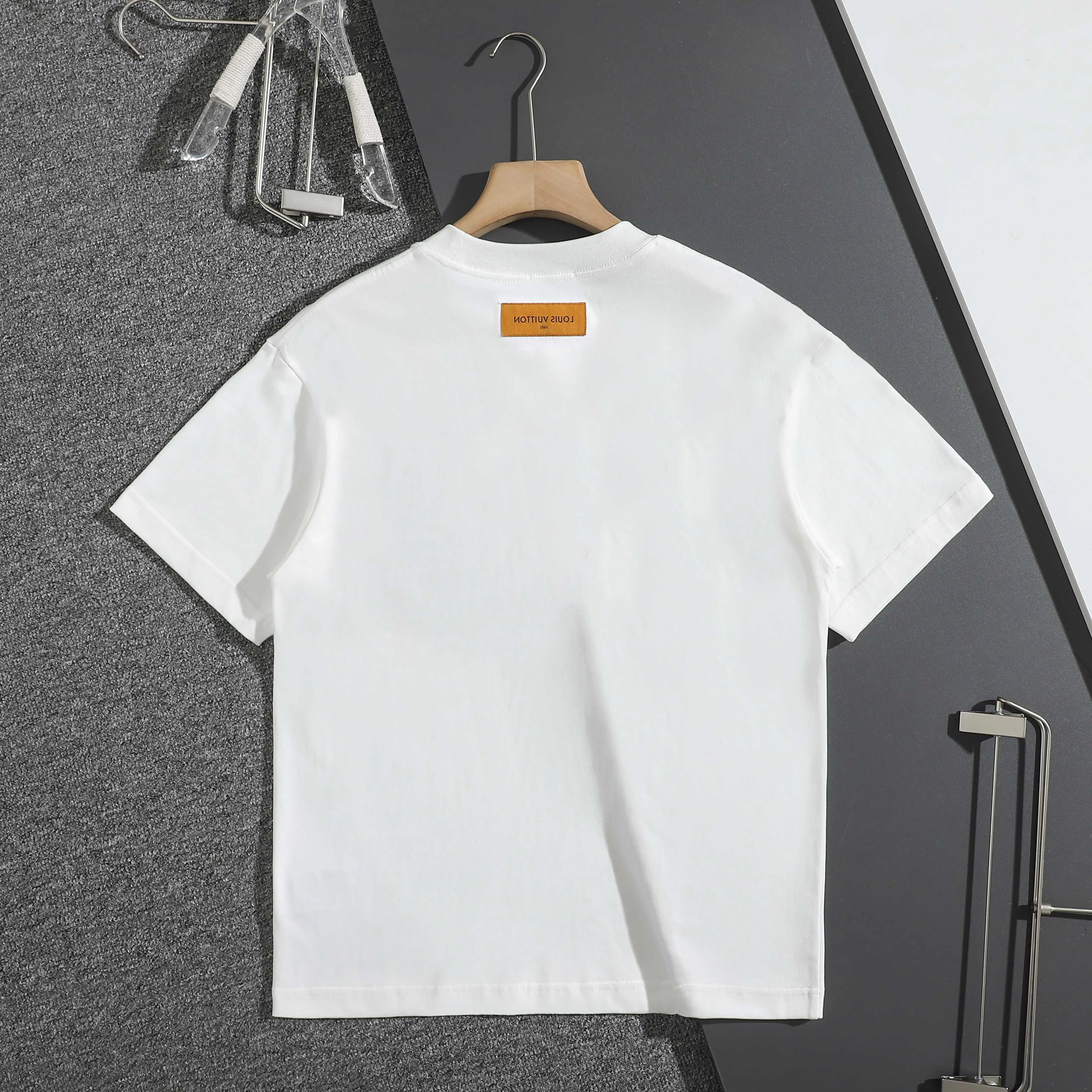 Футболки Женские Louis Vuitton 10542454