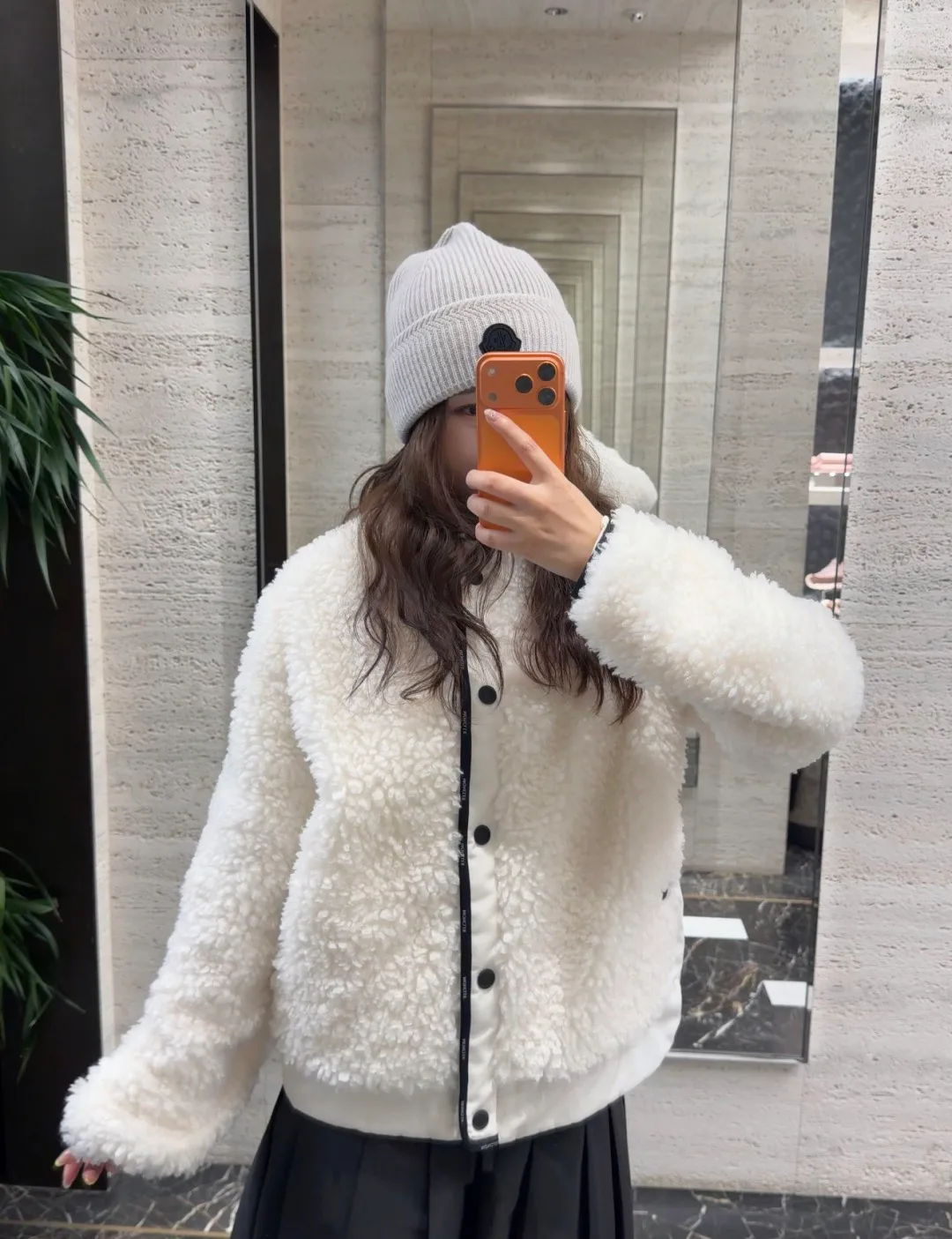 Куртки И Пуховики Женские Moncler 18934442