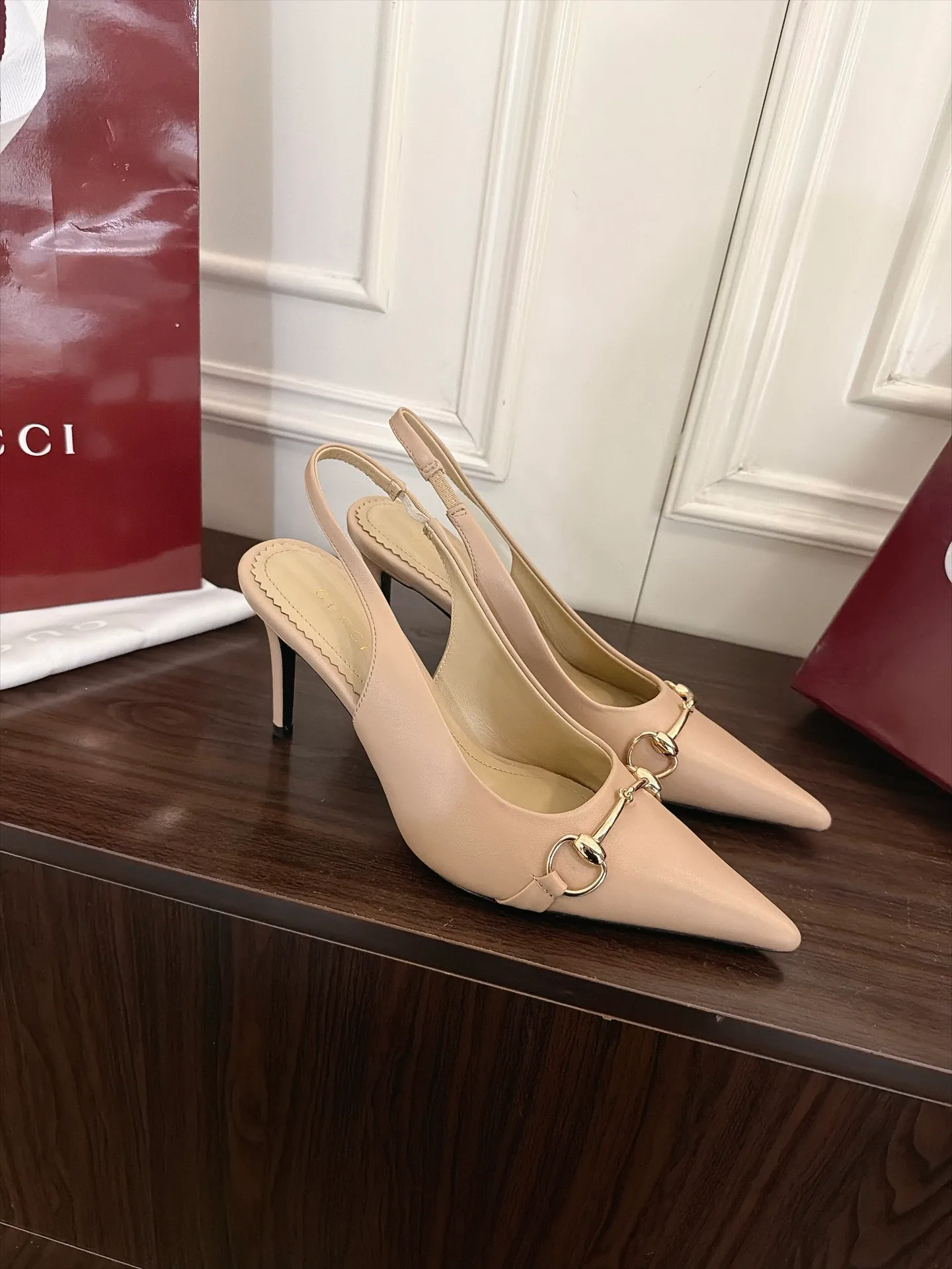 Туфли Женские Gucci 19483555